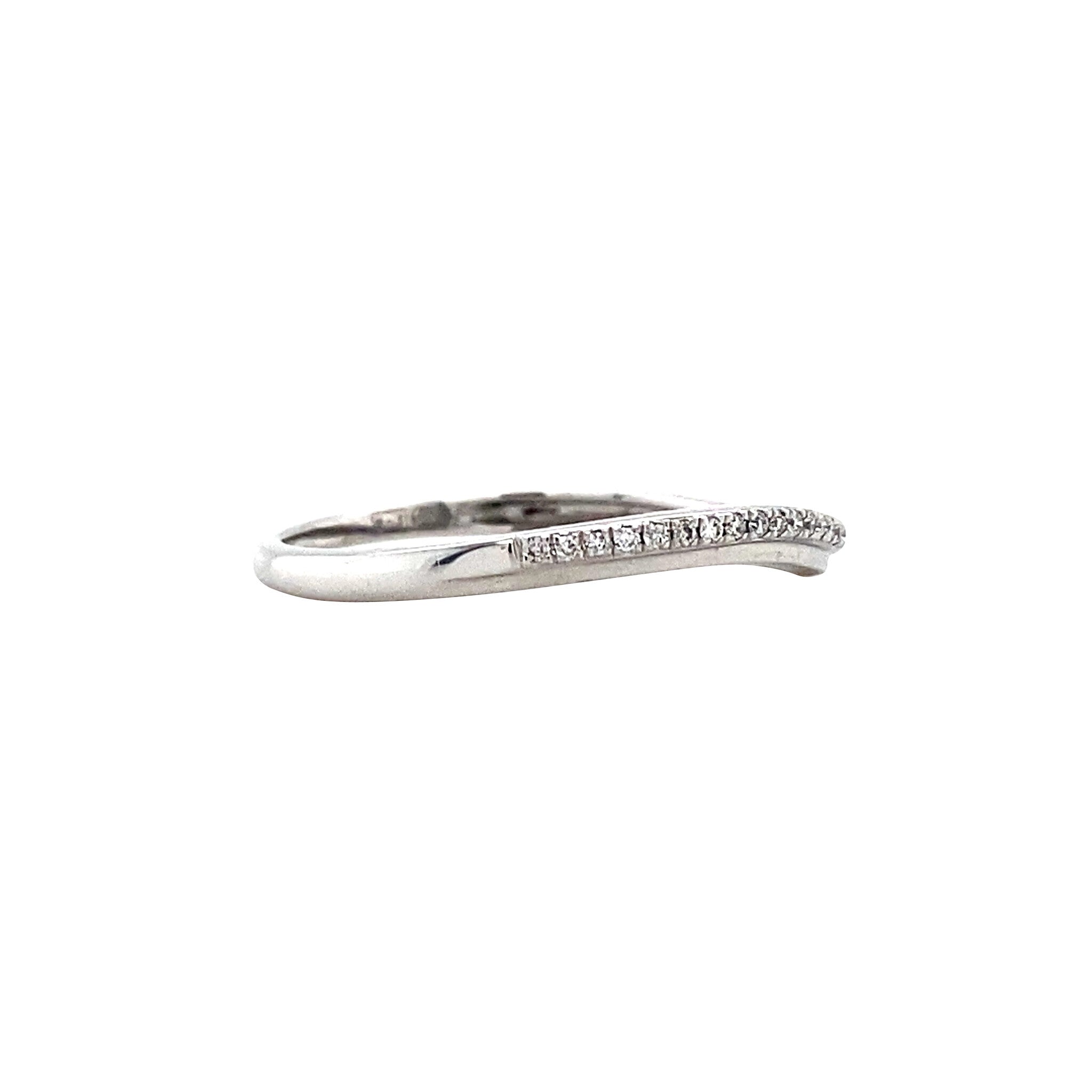 White gold ring with diamond 14 karat