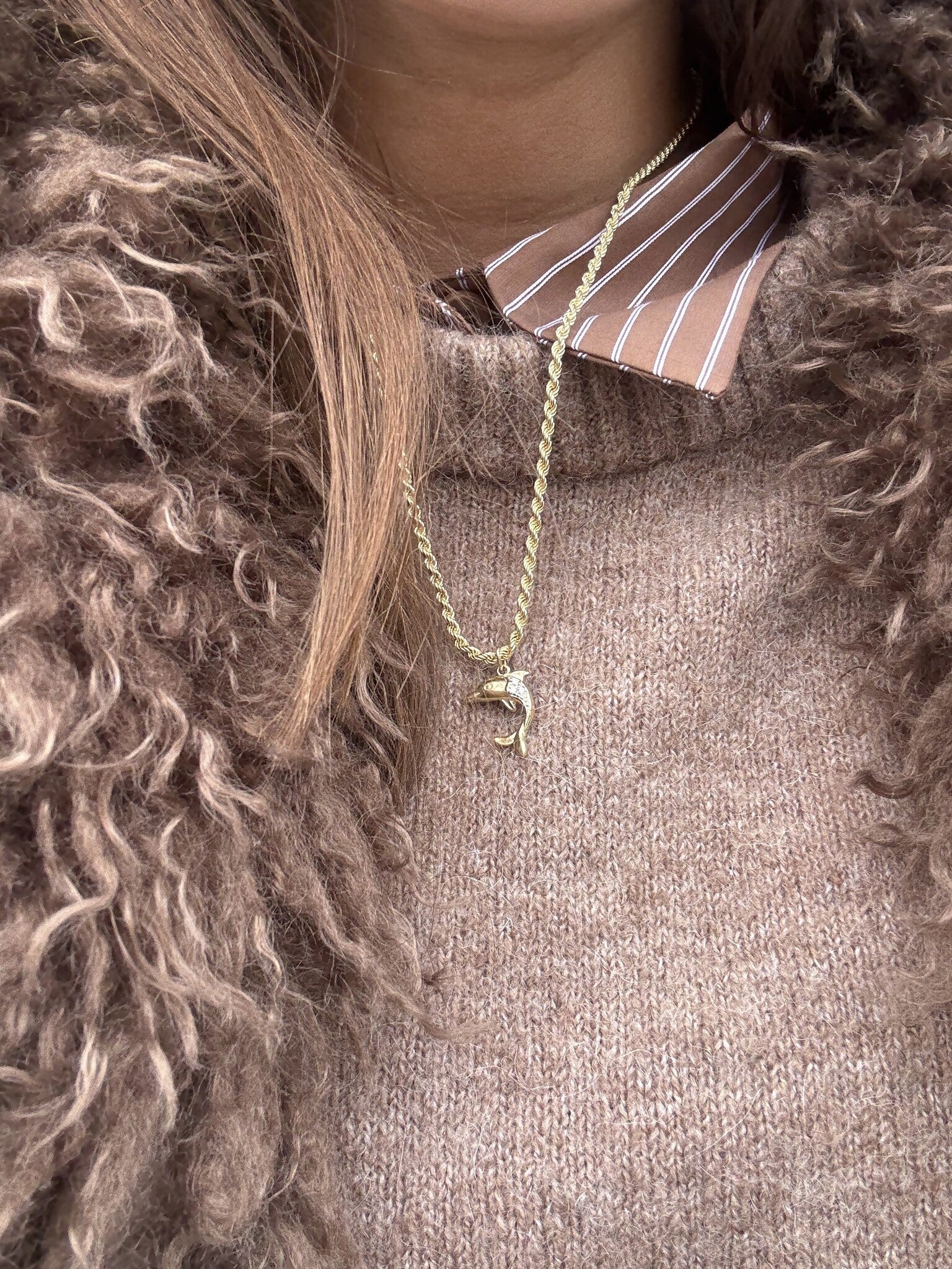 Gold dolphin pendant 14 karat