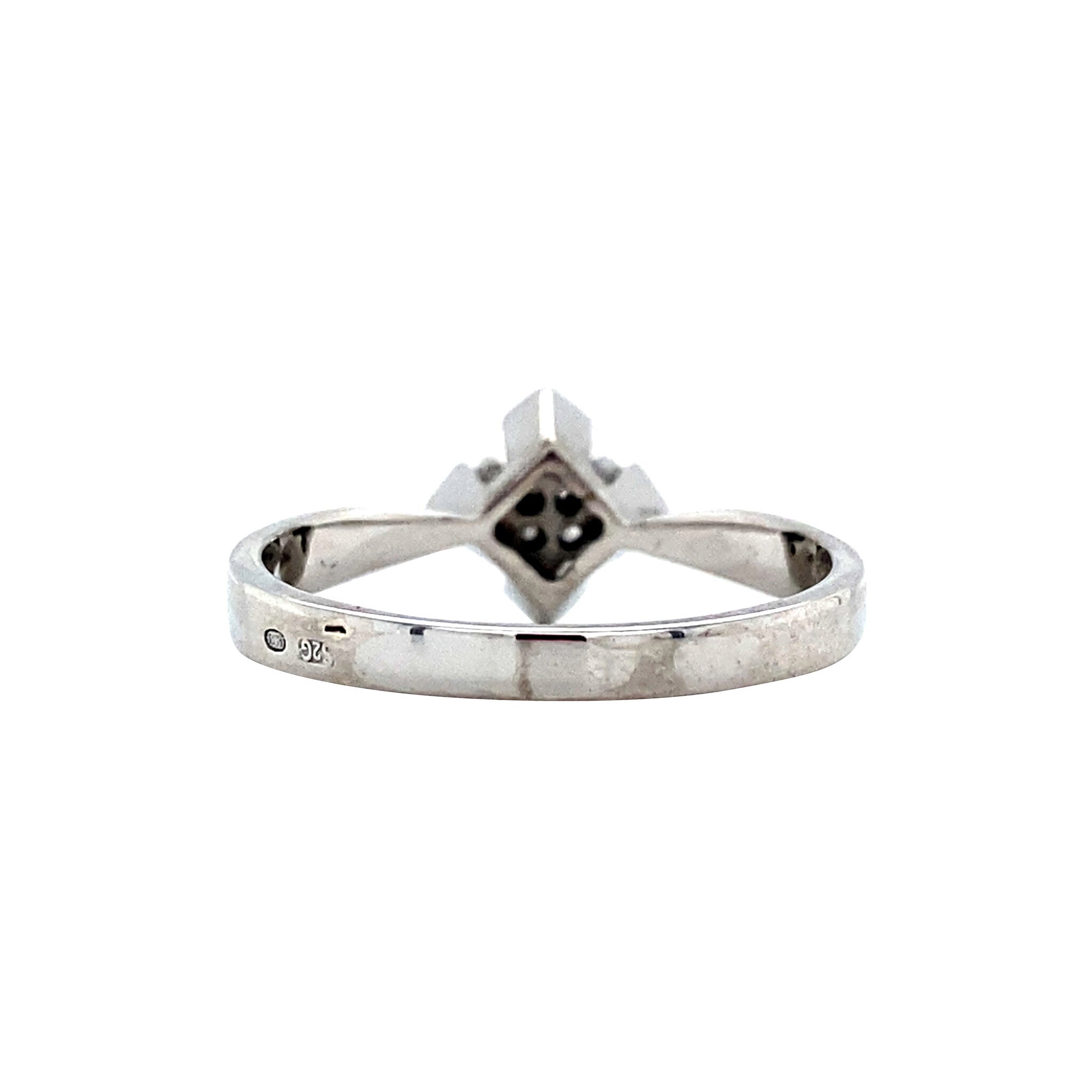 White gold ring with diamond 14 karat