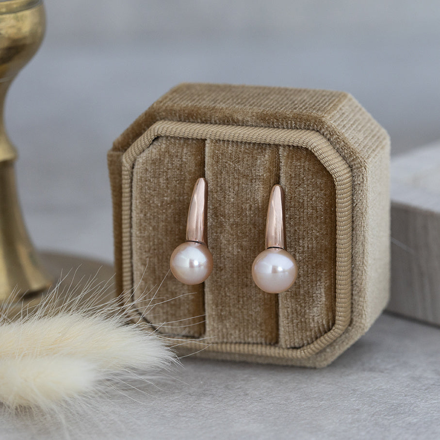 Gold earrings with pearl 14 karat