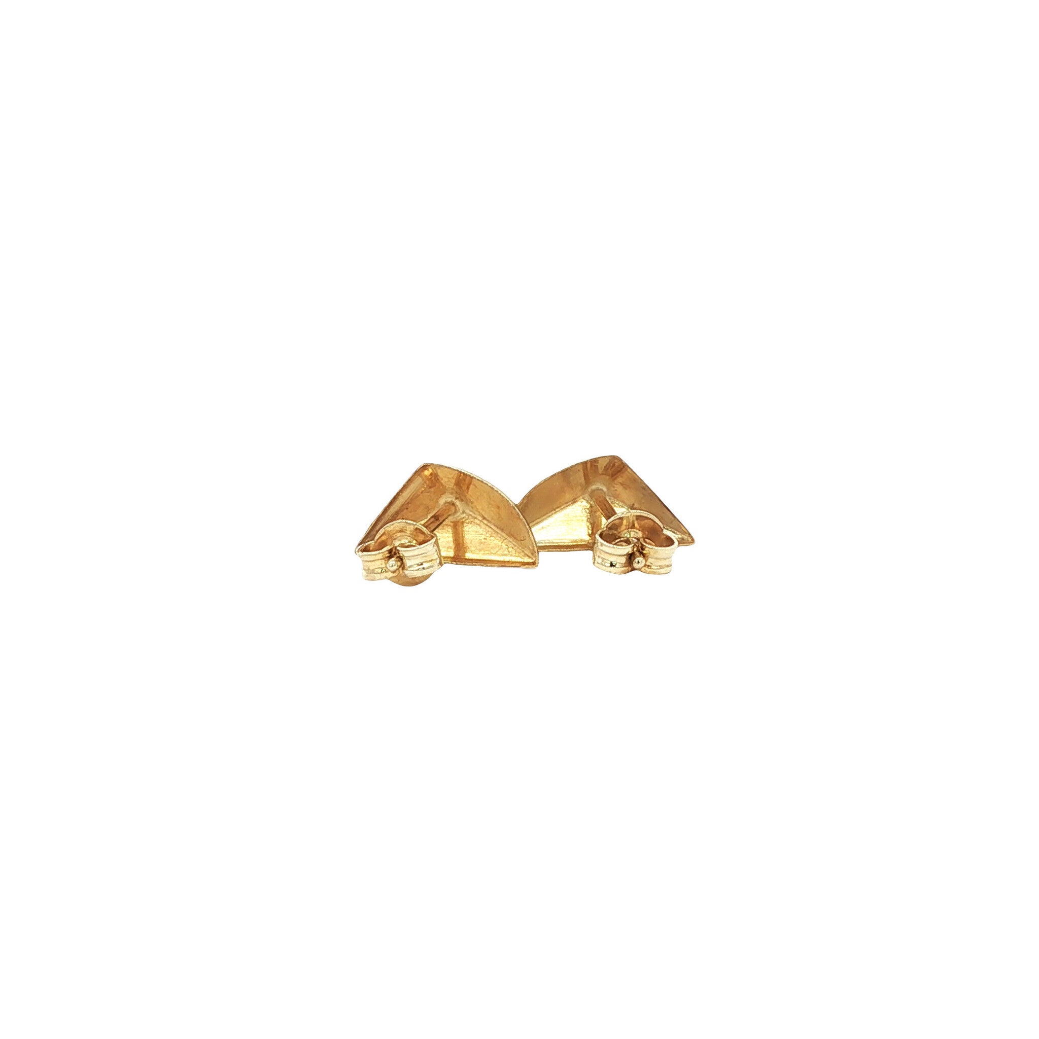 14 karat gold stud earrings