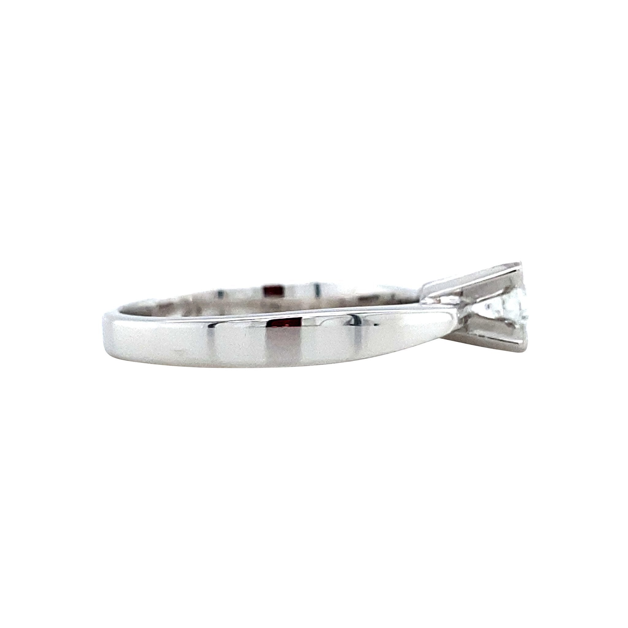 Witgouden solitair ring met diamant 18 karaat