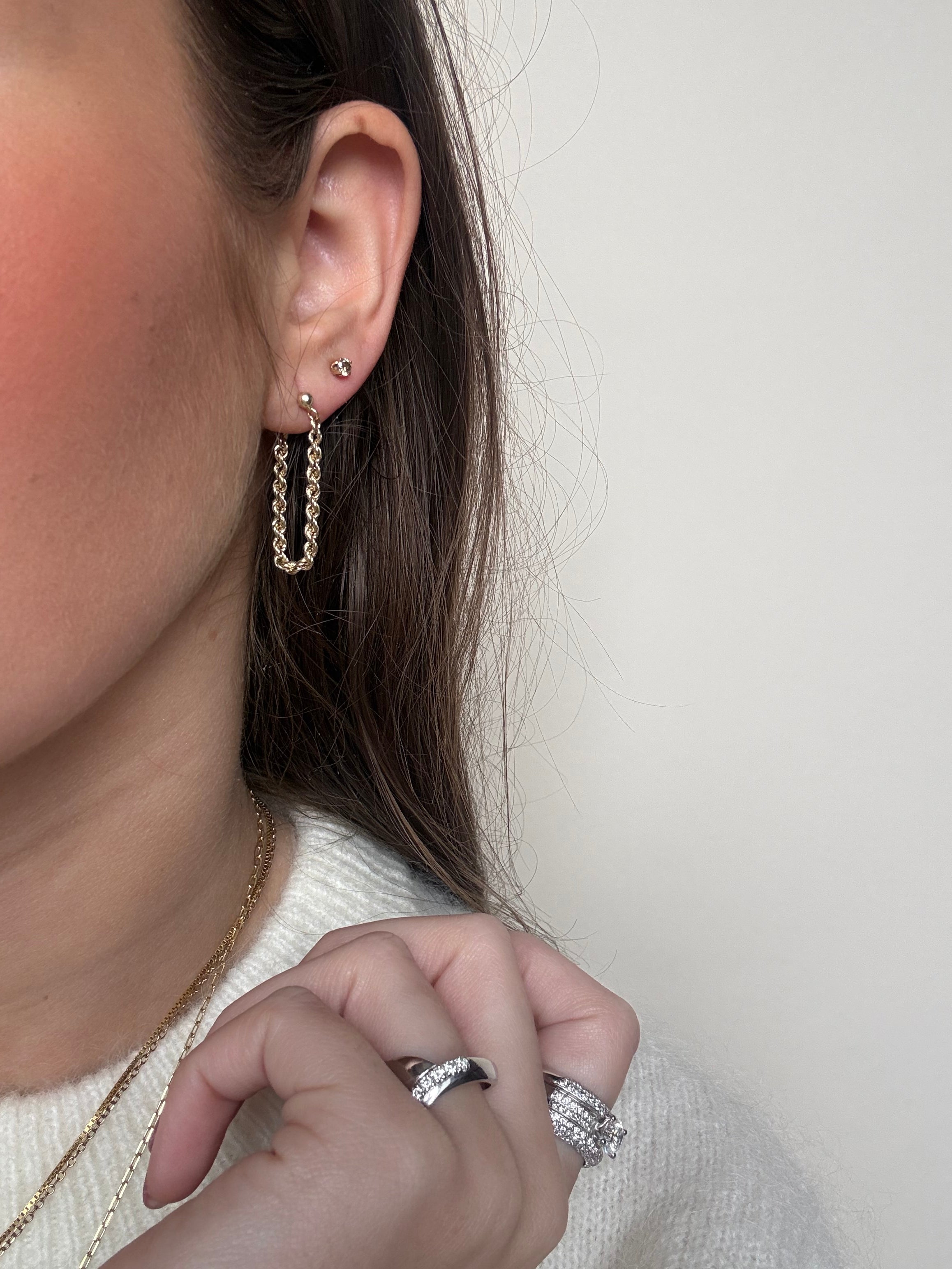 14-karat gold diamond stud earrings