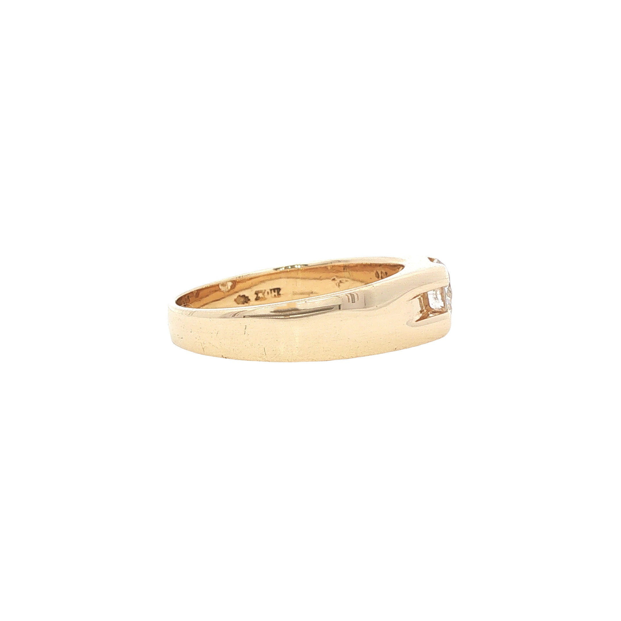 Gouden ring met diamant 14 karaat