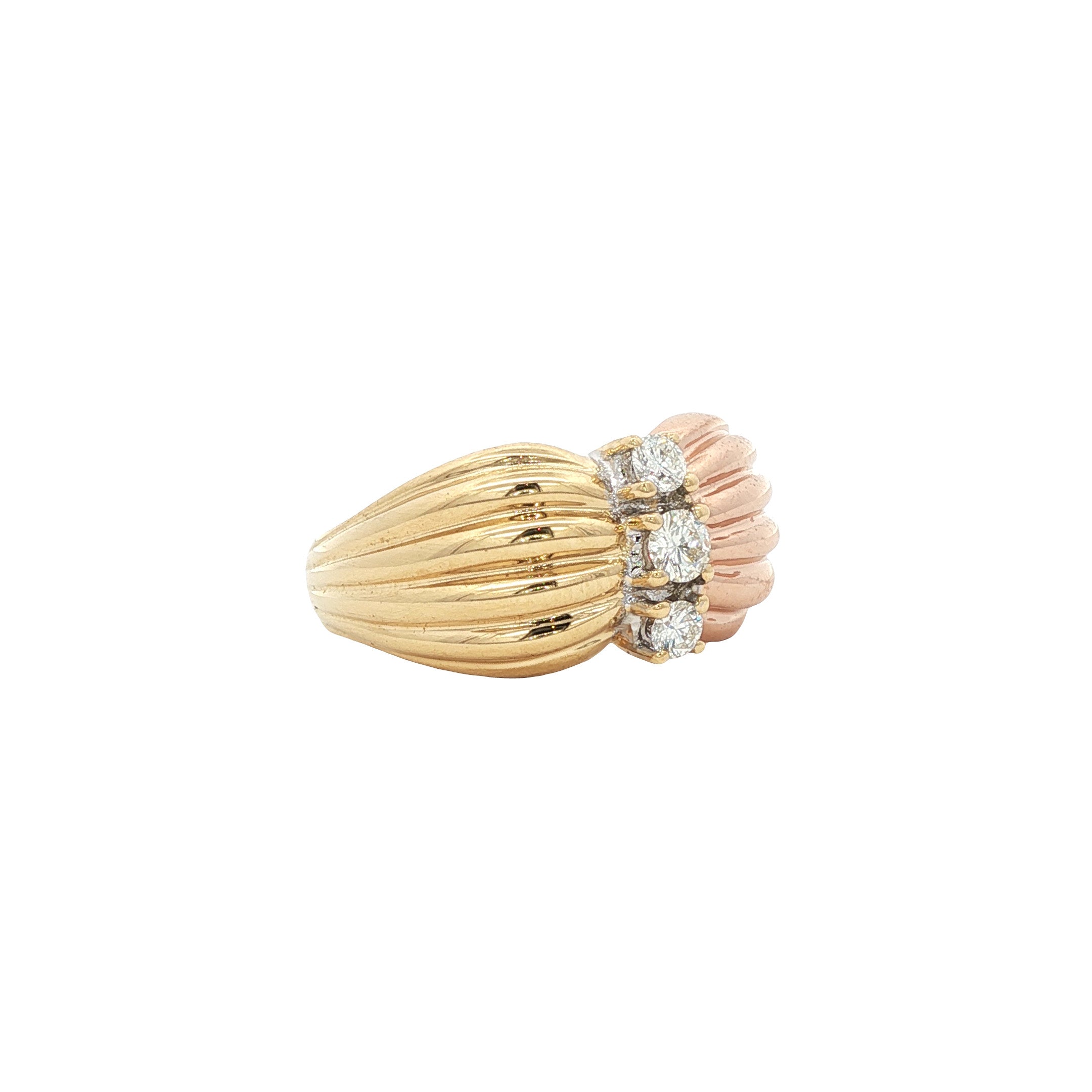 18-karat tricolour gold ring with a diamond