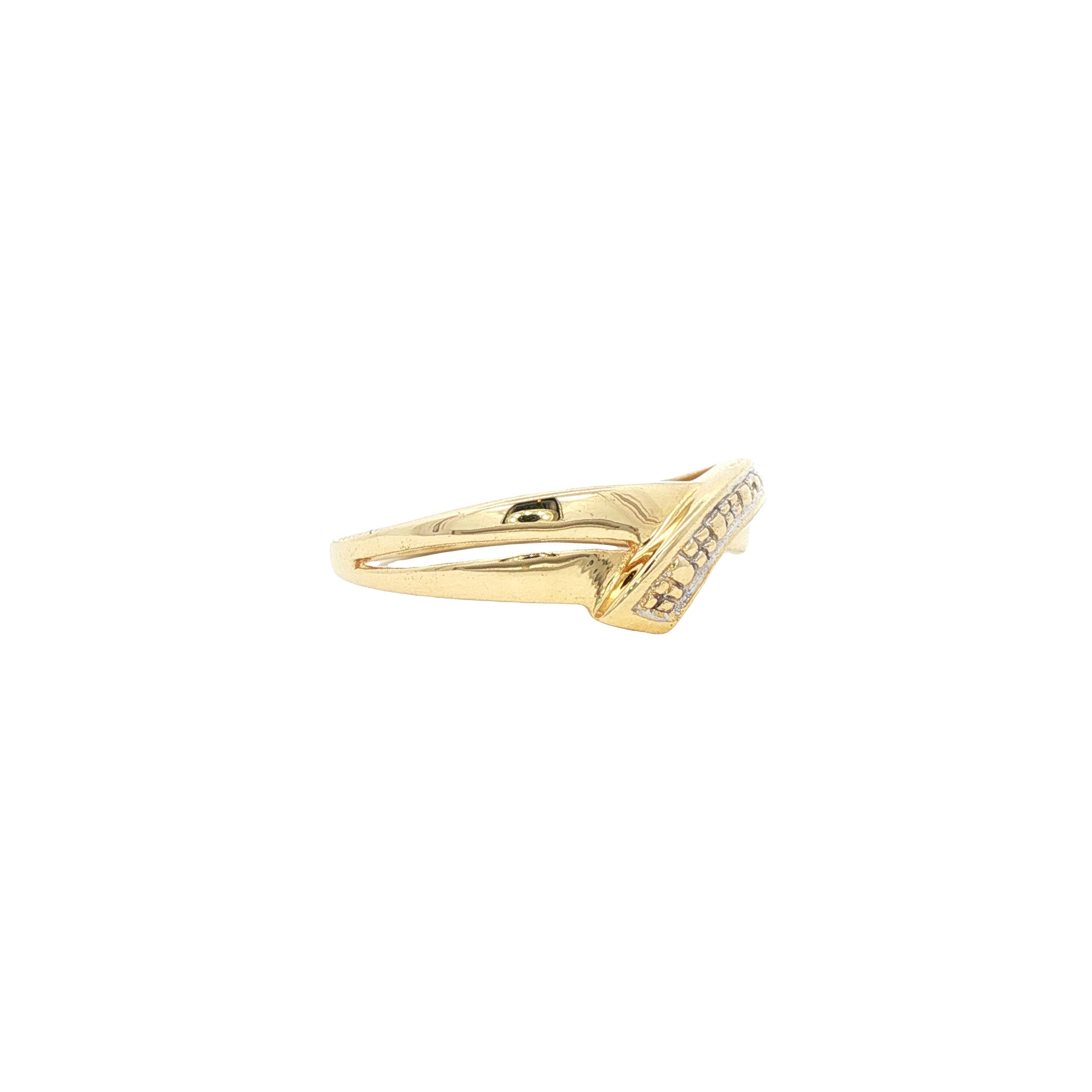 14 karat gold ring