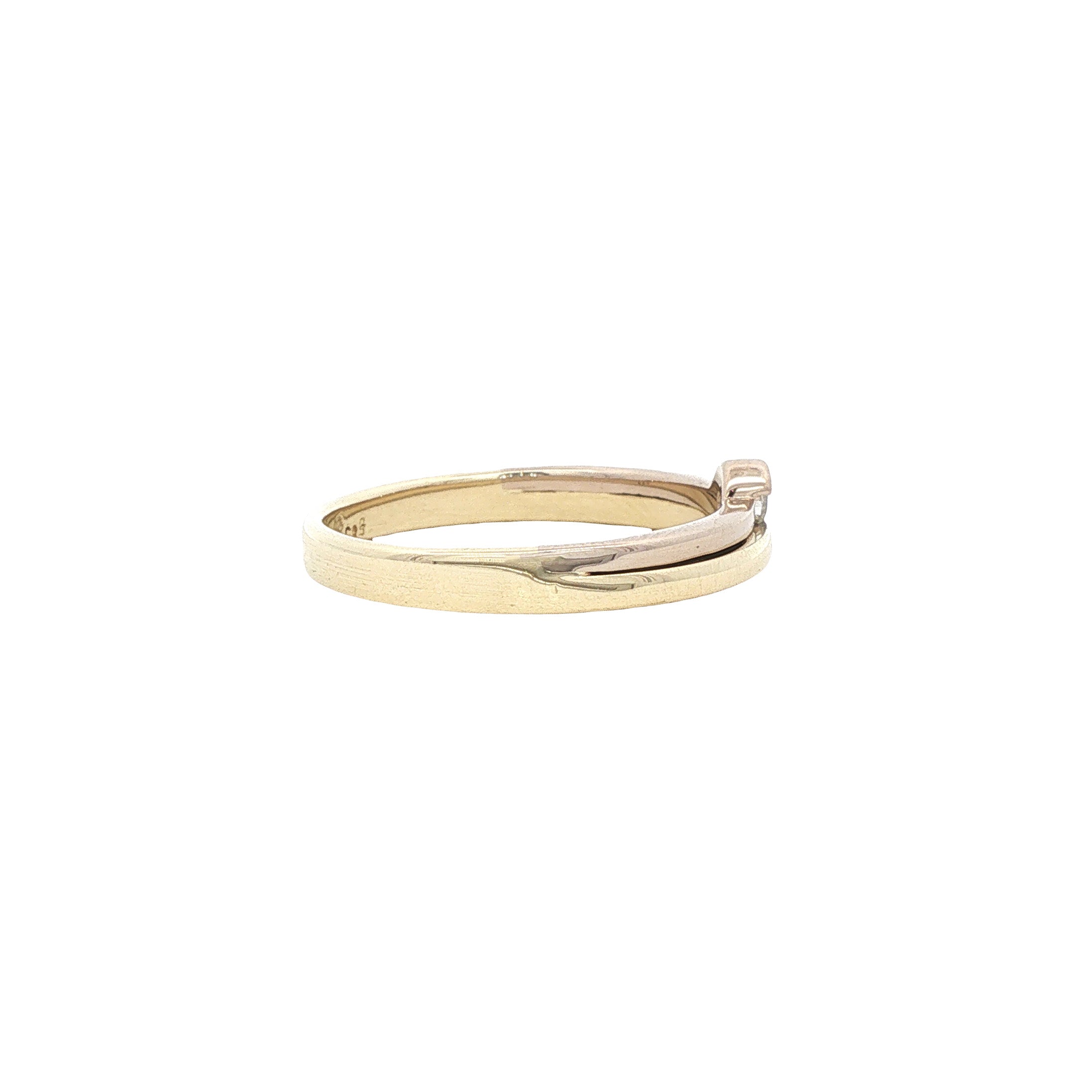 Gouden ring met diamant 14 karaat