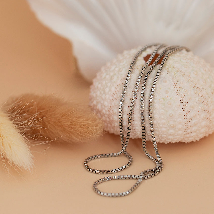 Witgouden lengtecollier venetiaan 38.5 cm 18 karaat