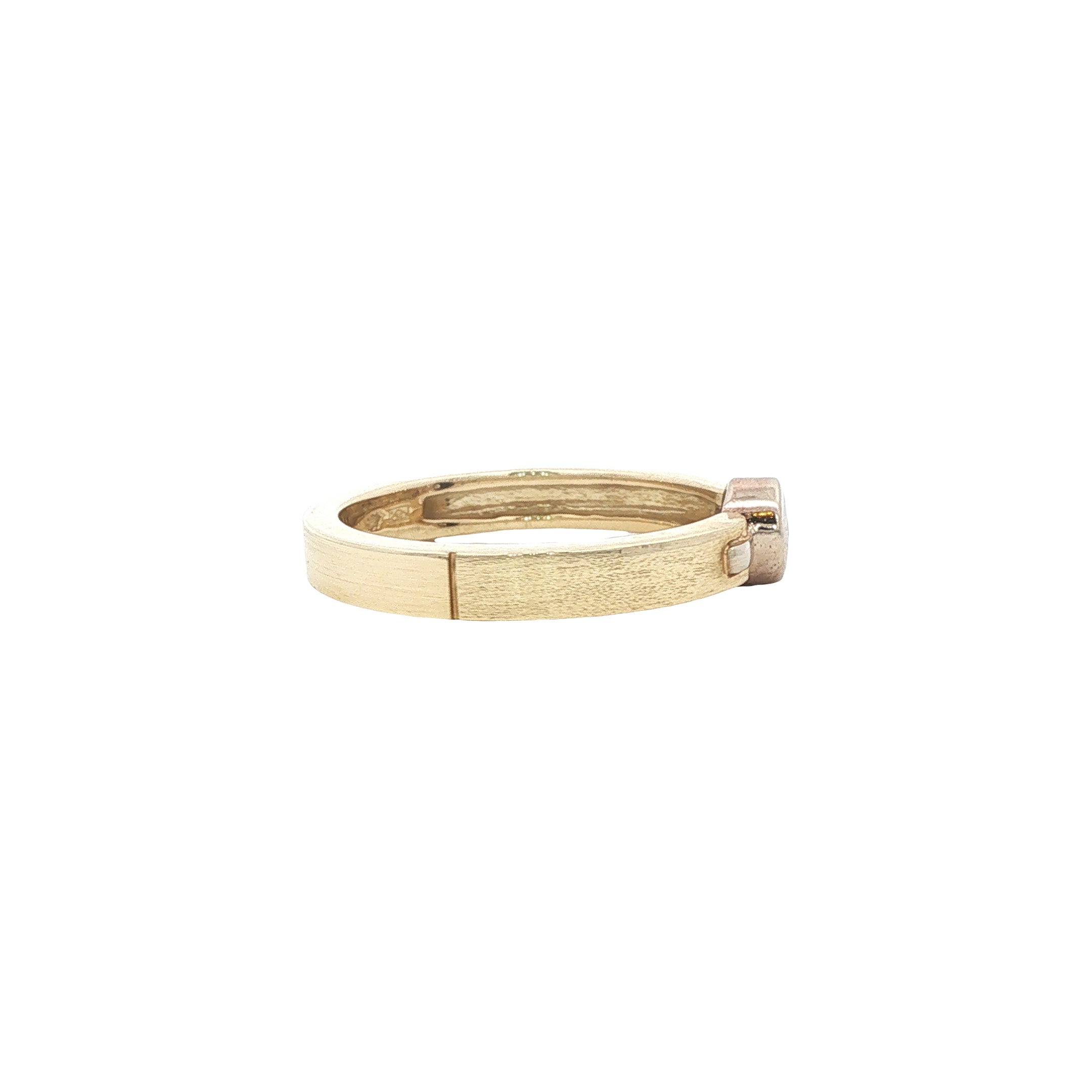 Gouden ring met diamant 14 karaat