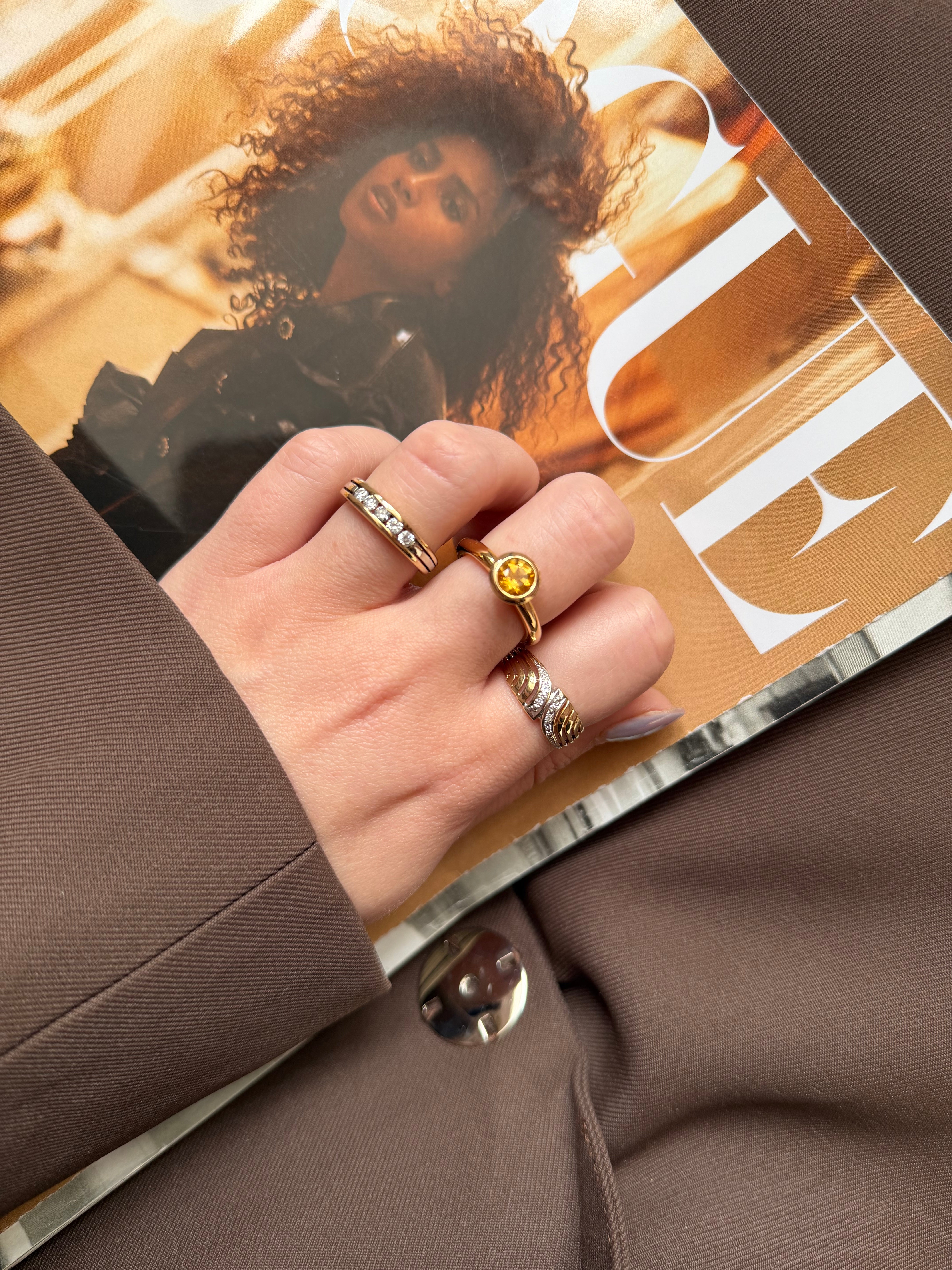 Gouden ring met diamant 14 karaat