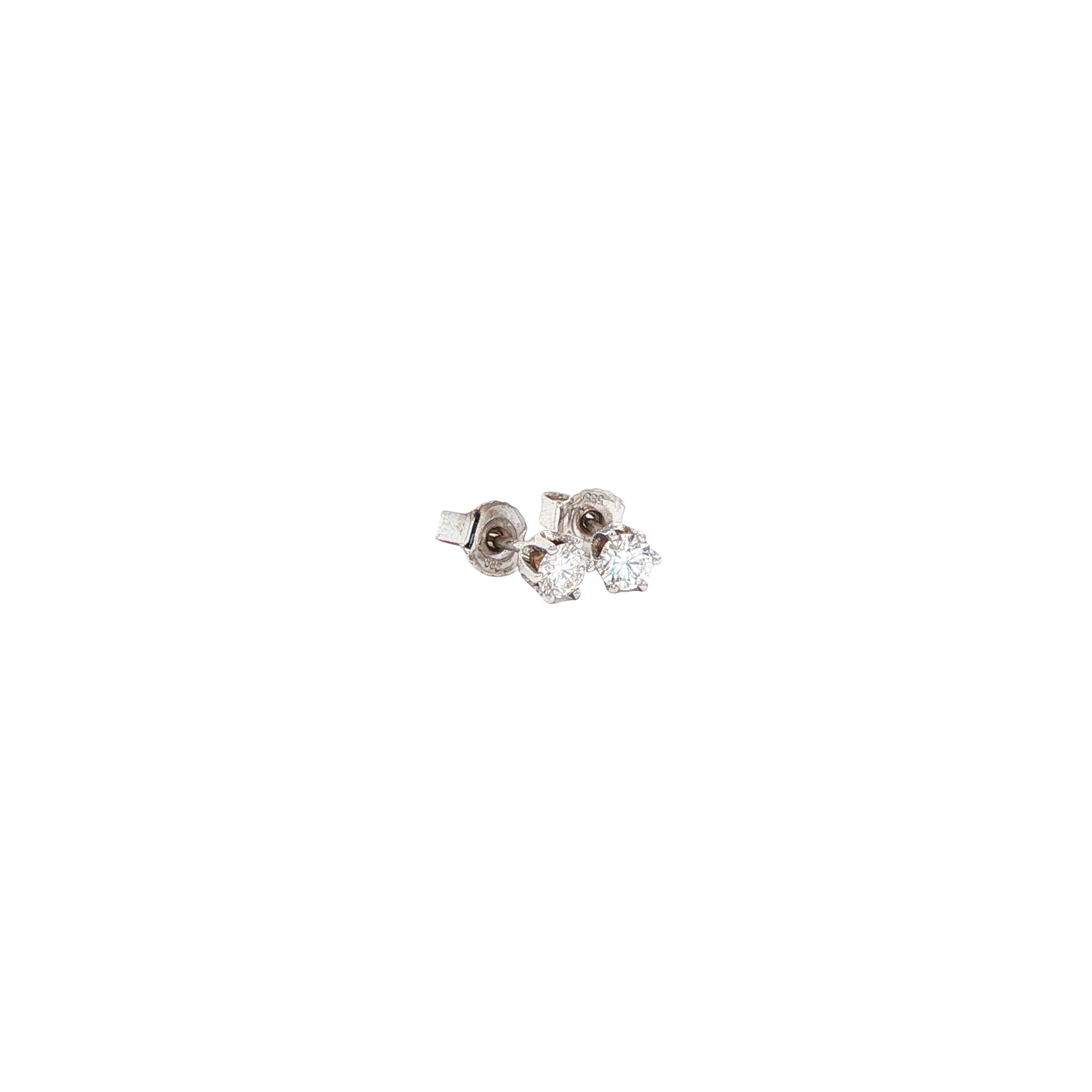 Witgouden oorstekers met diamant 14 karaat