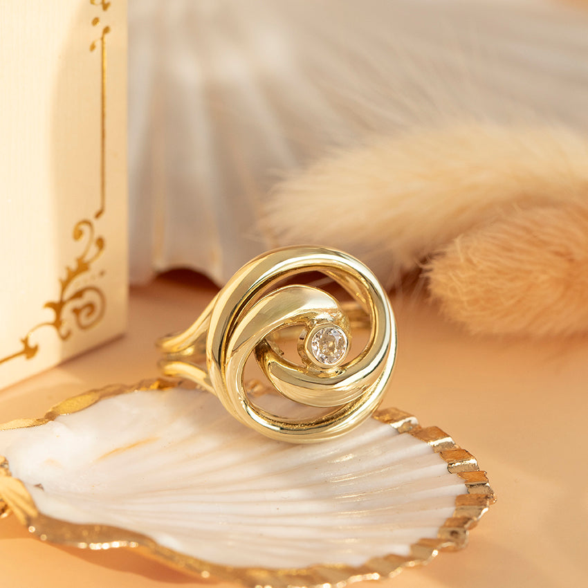 Gouden ring met diamant 14 karaat