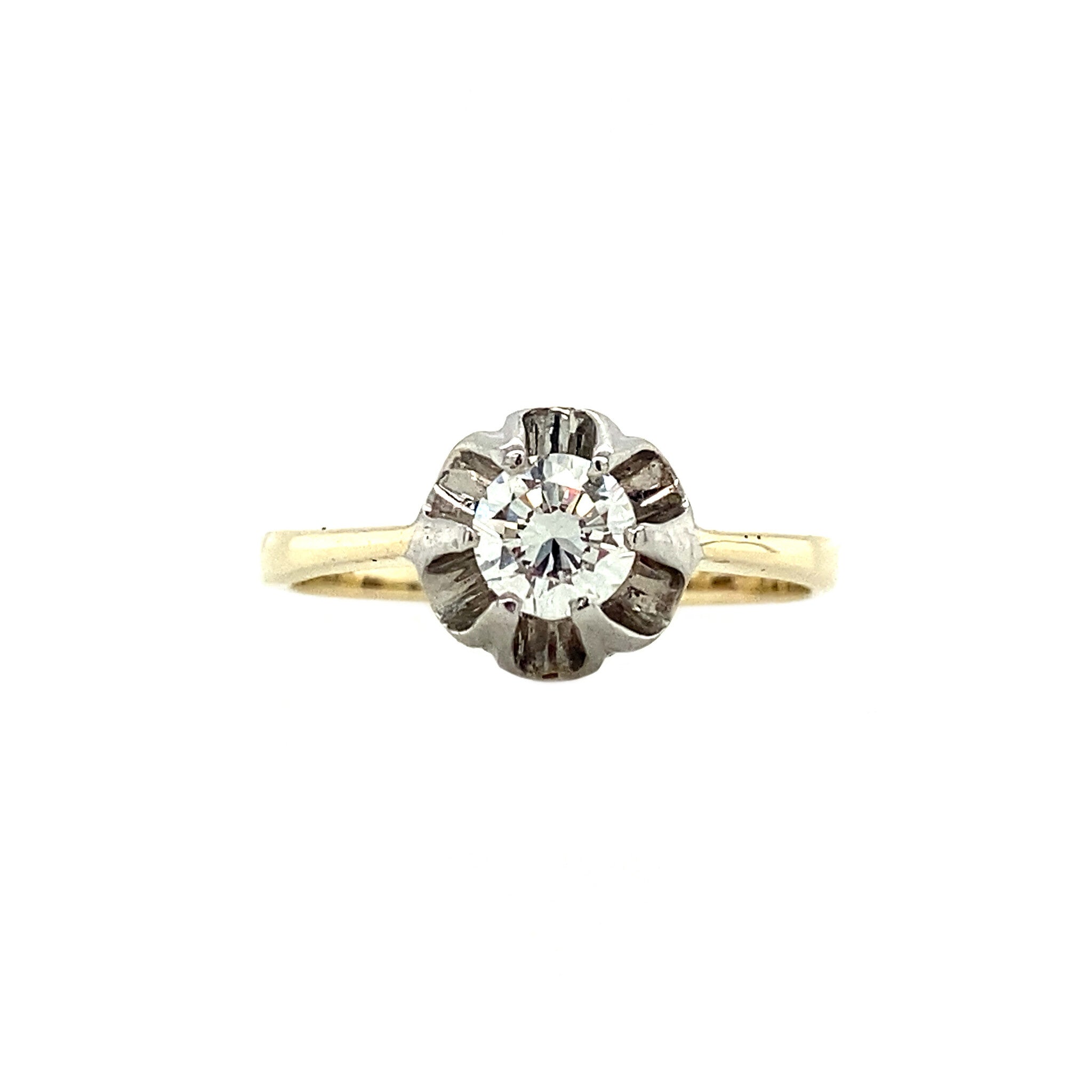 Gold solitaire ring with diamond 14 kt