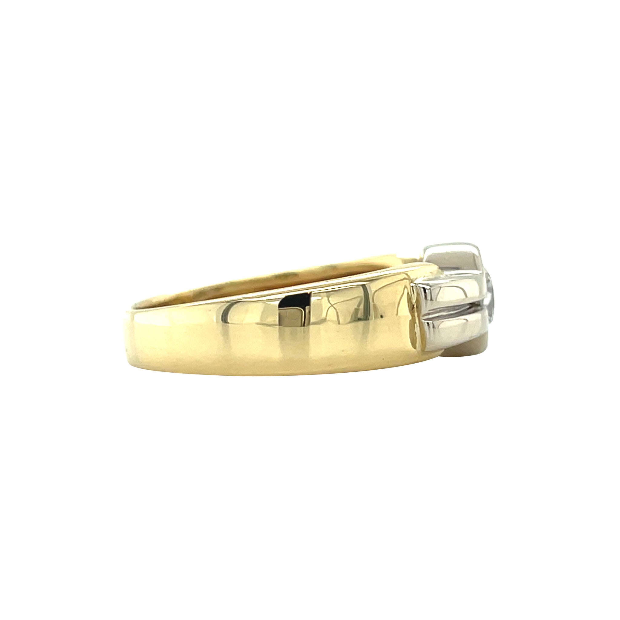 Gold ring with diamond 18 karat