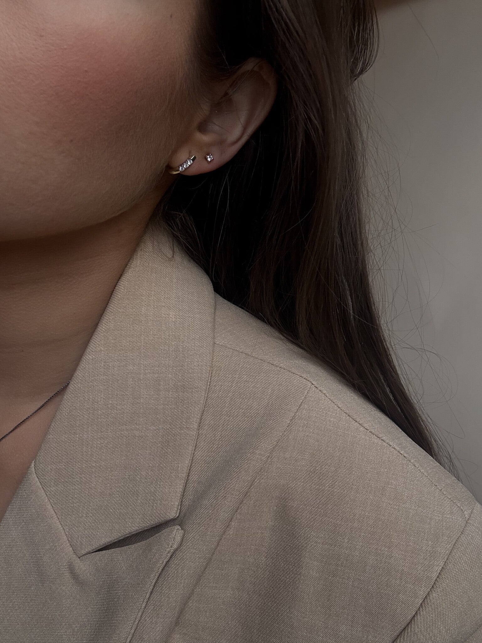 Gold stud earrings with diamond 14 karat