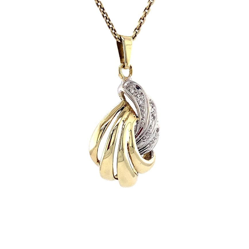 Golden pendant with diamond 14 kt
