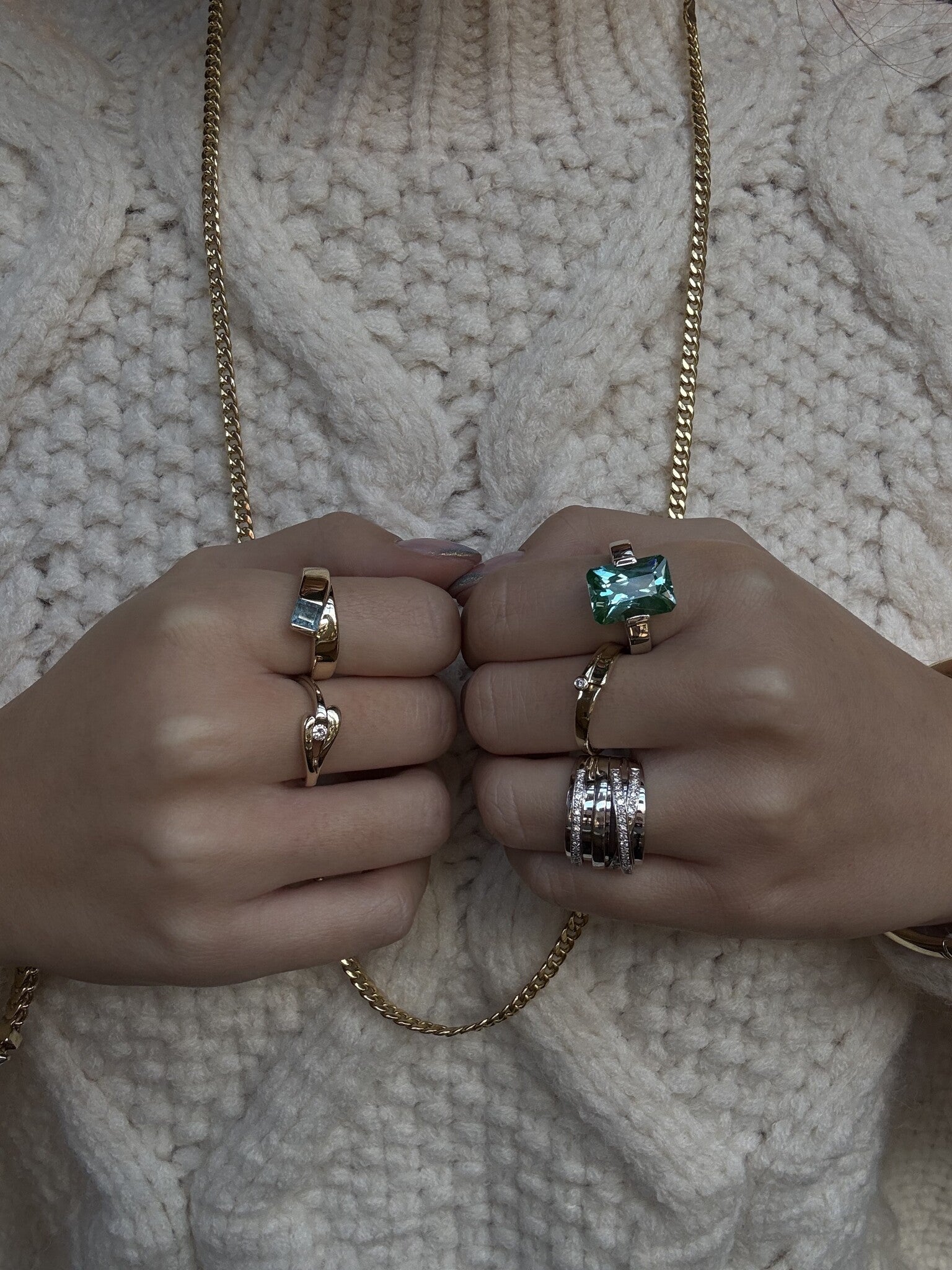 Gold ring with diamond 14 karat