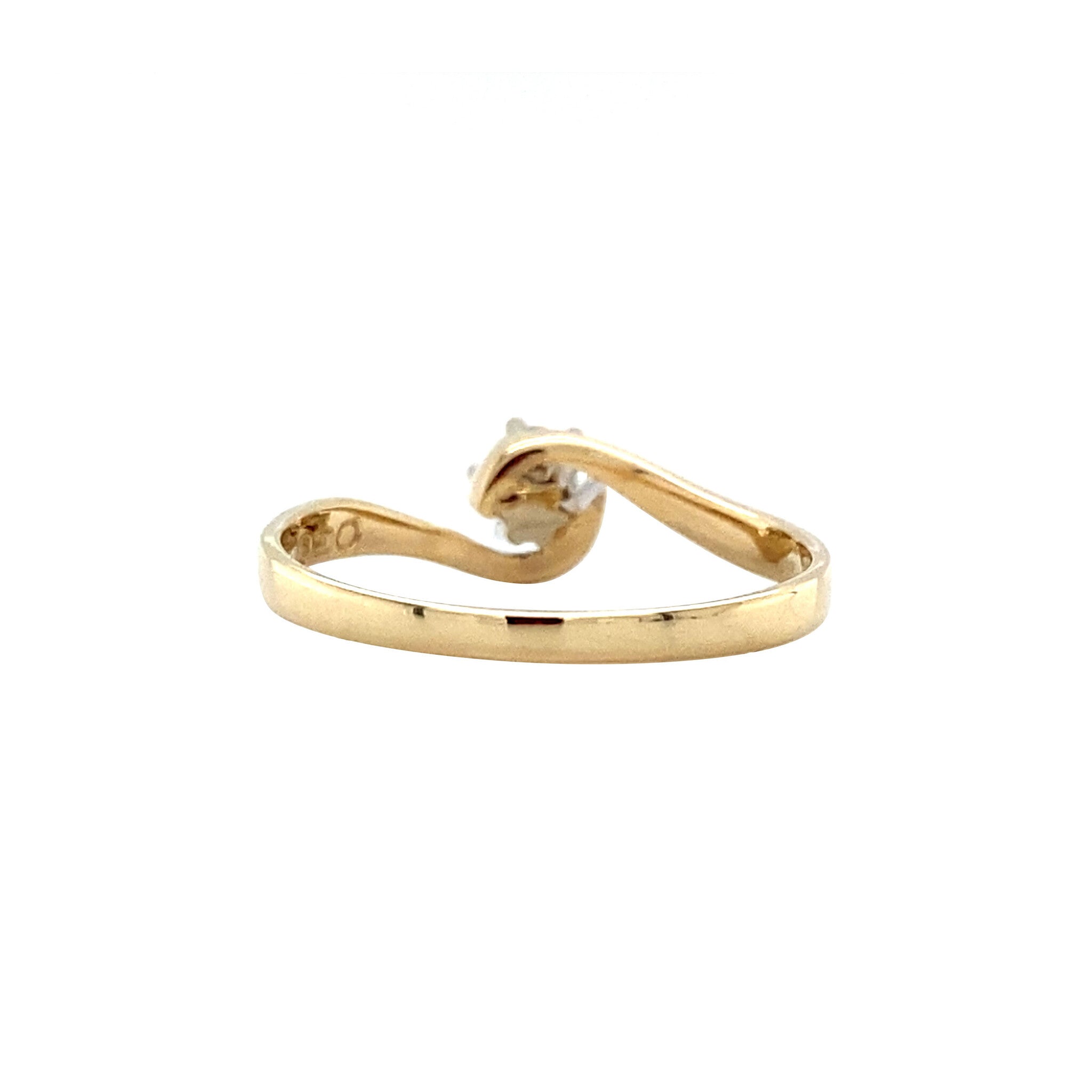 Gold signet ring with diamond 14 karat