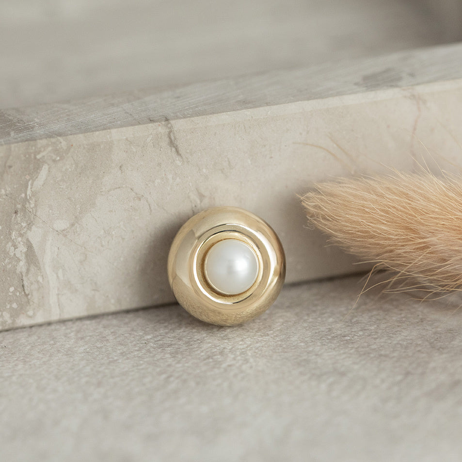 Gold pendant with pearl 14 karat