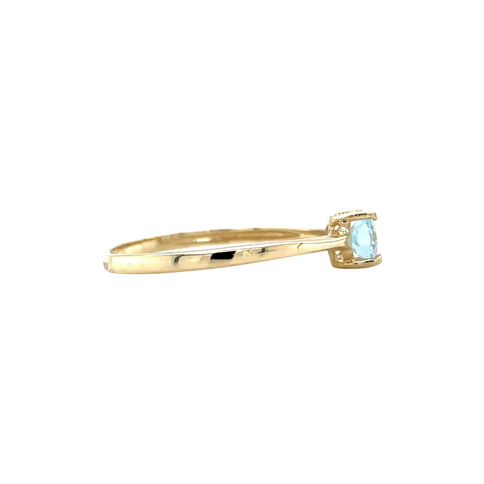 Gold solitaire ring with Topaz 14 karat*new