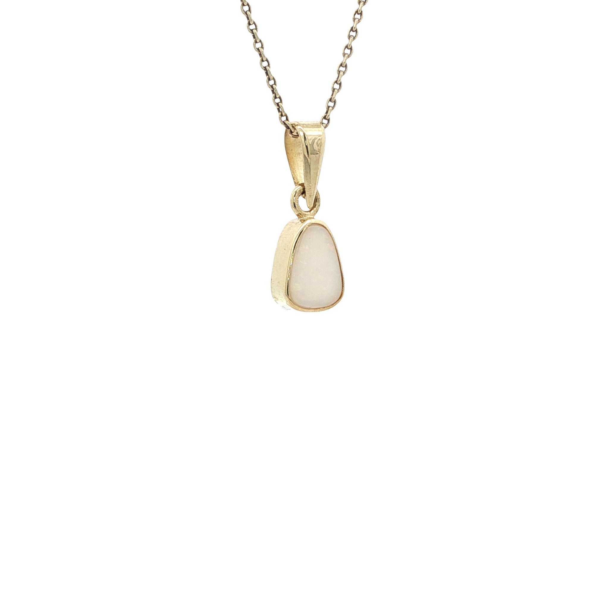Gouden hanger met opaal 14 karaat