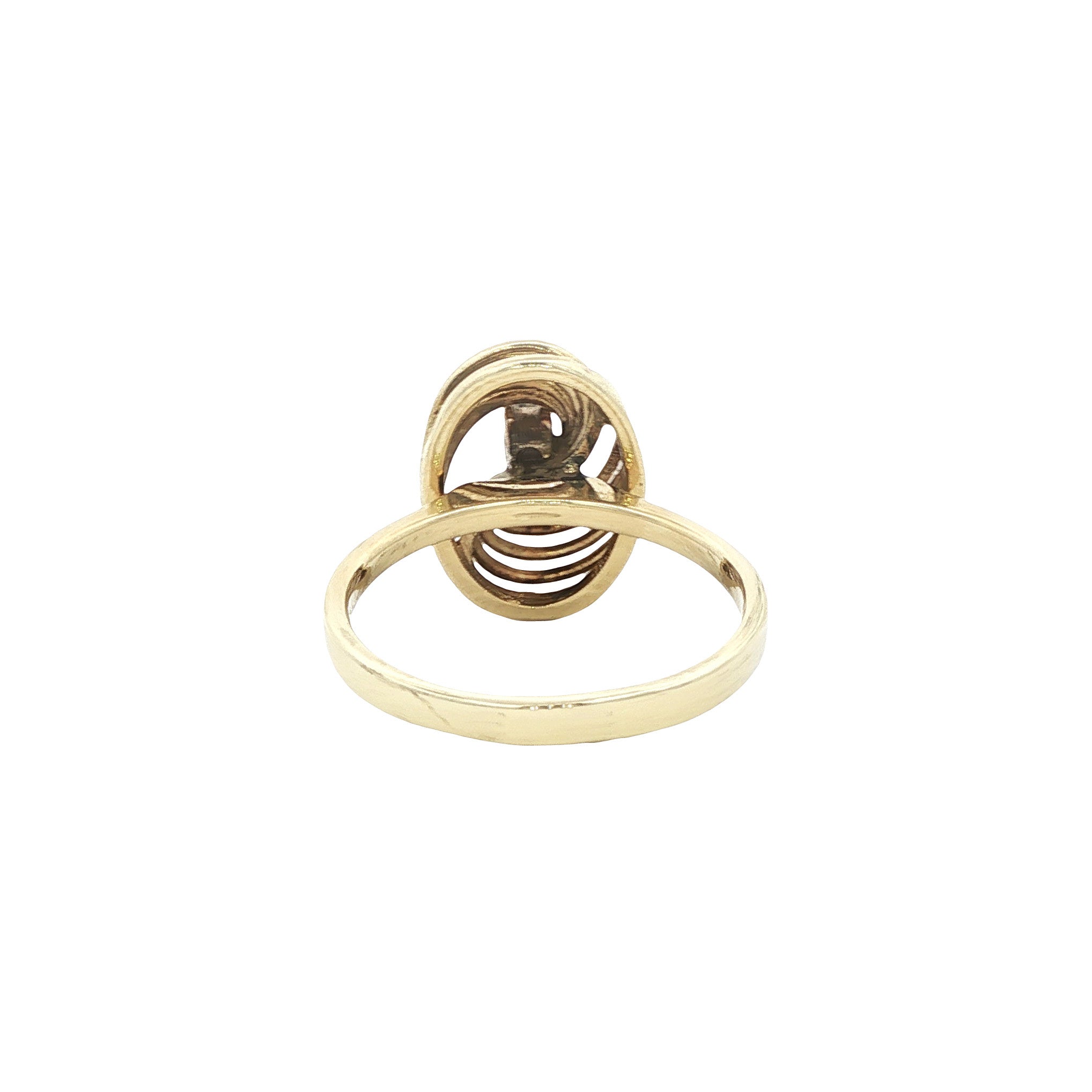 14-karat gold ring with a diamond