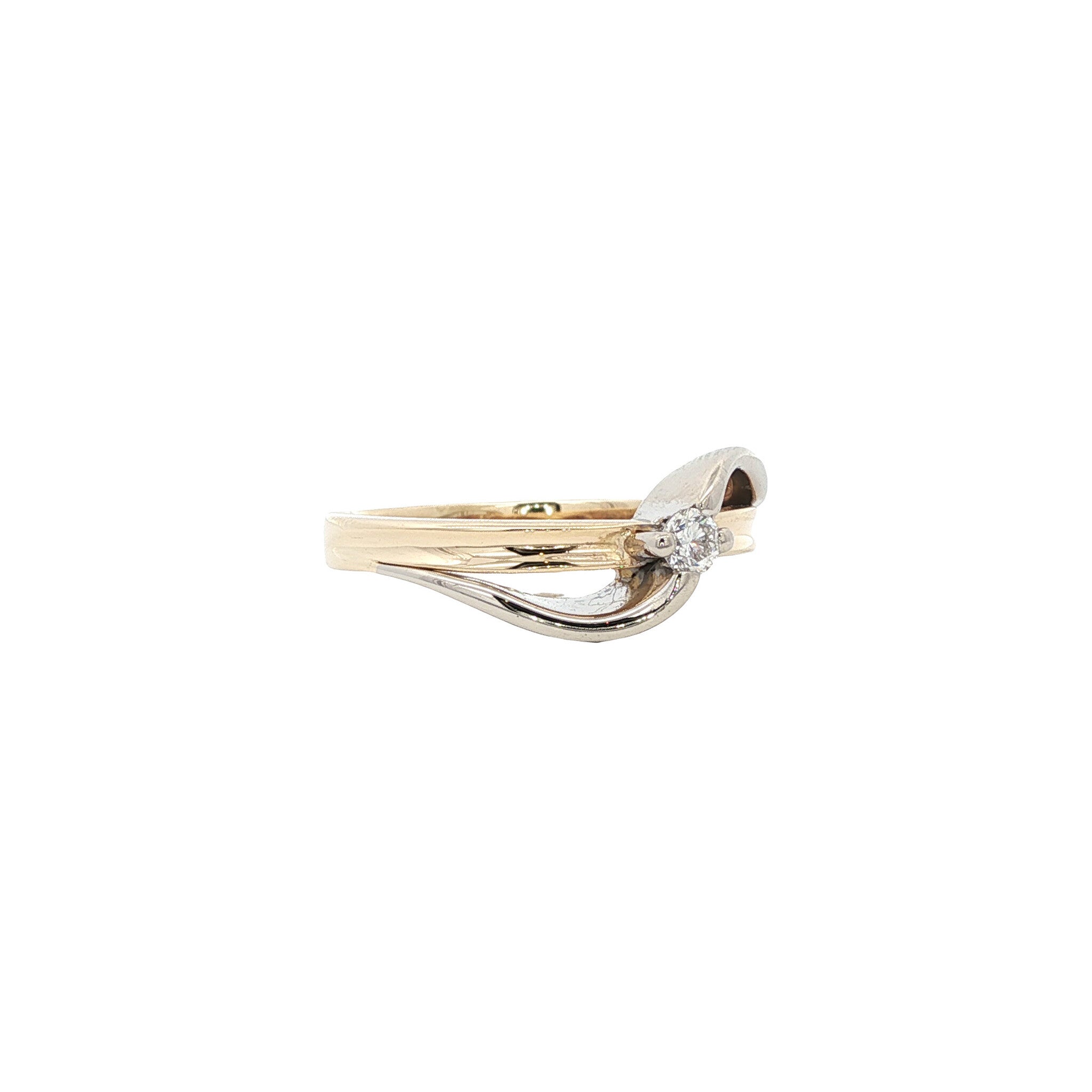 Gouden ring met diamant 14 karaat
