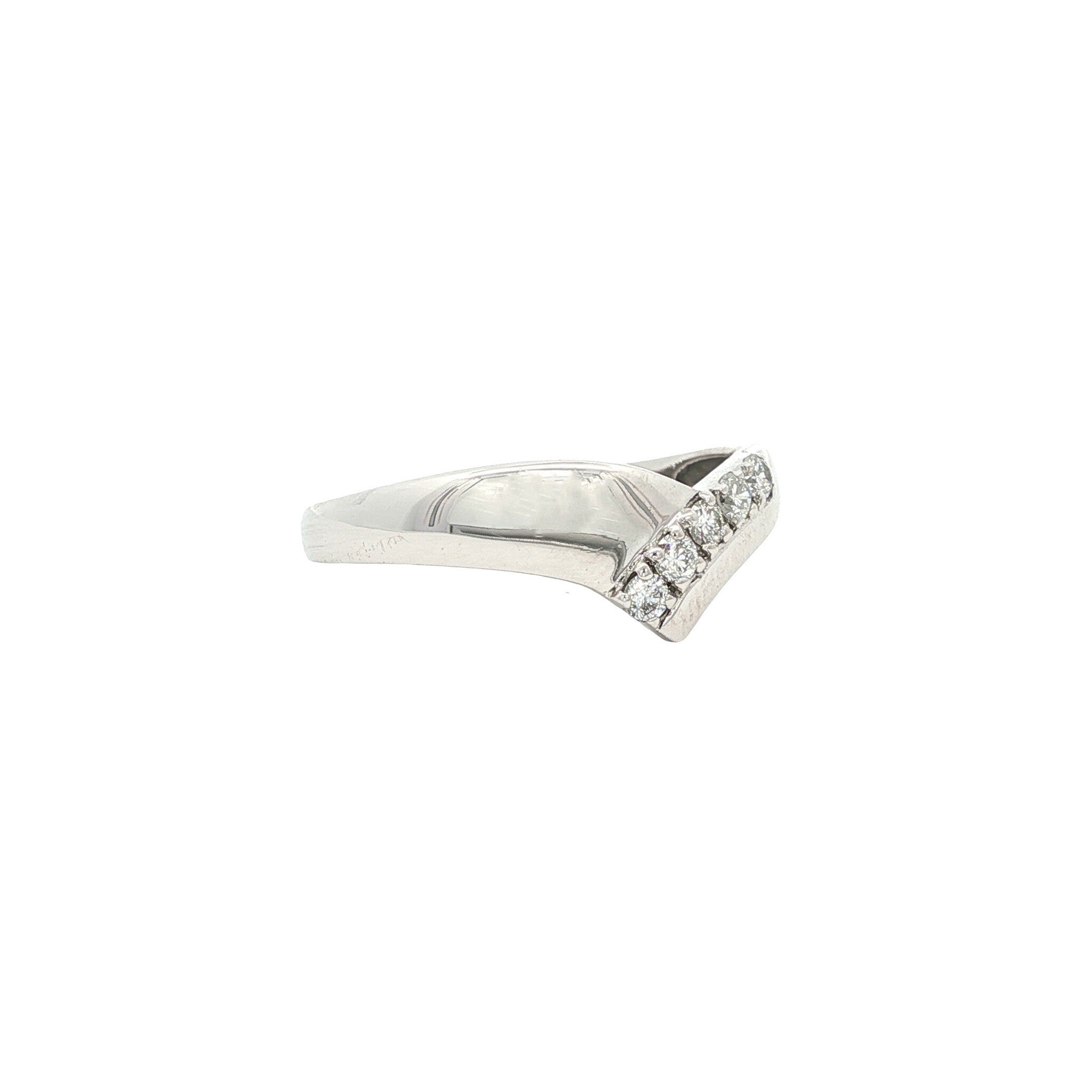 Witgouden ring met diamant 14 karaat
