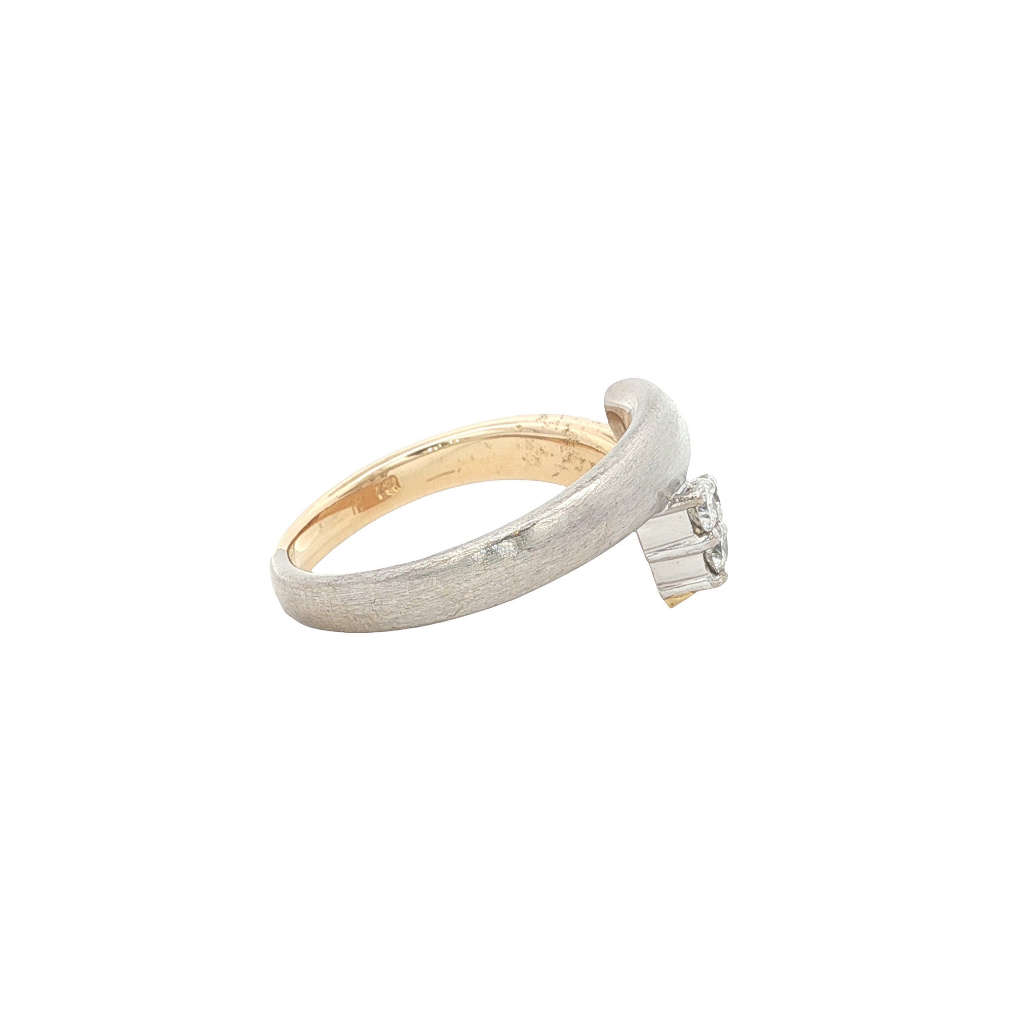Gold ring with diamond 18 karat