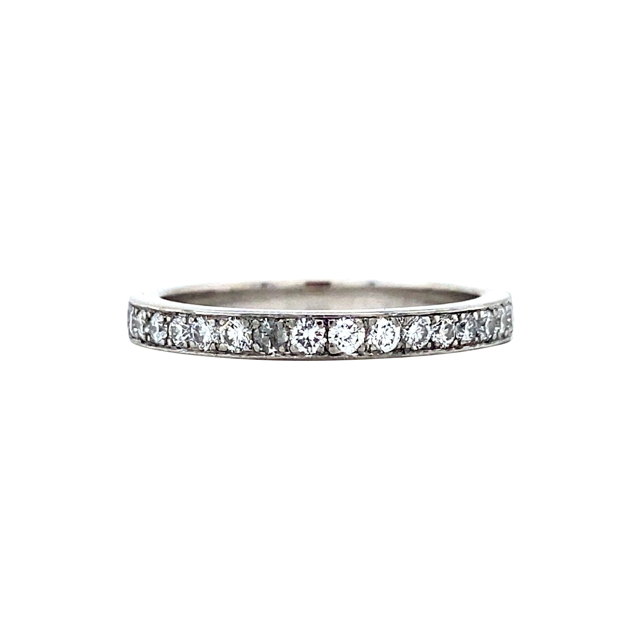 White gold alliance ring with diamond 18 karat