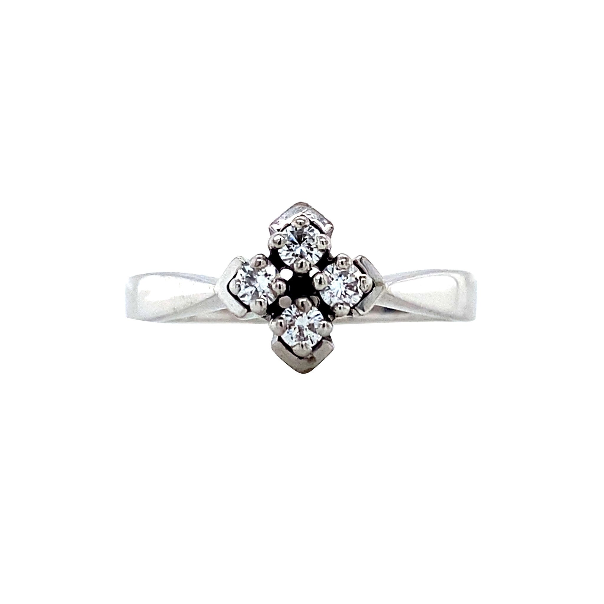 White gold ring with diamond 14 karat
