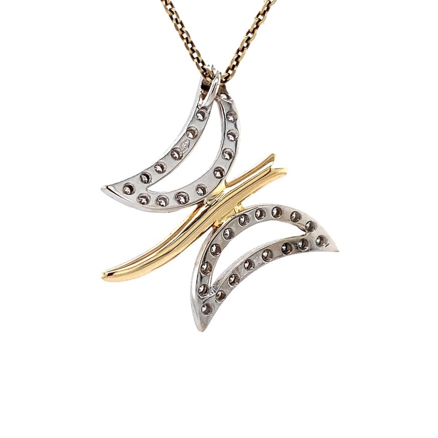 Gold butterfly pendant with diamond 14 kt