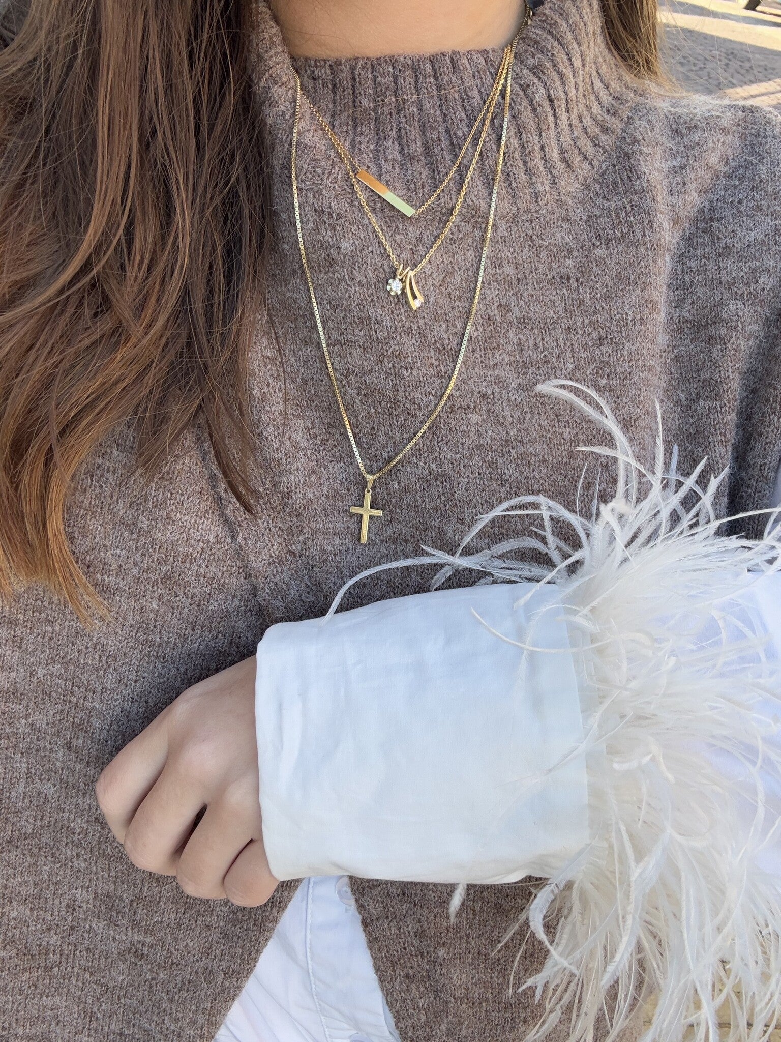 Gold pendant with diamond by Desiree 14 karat