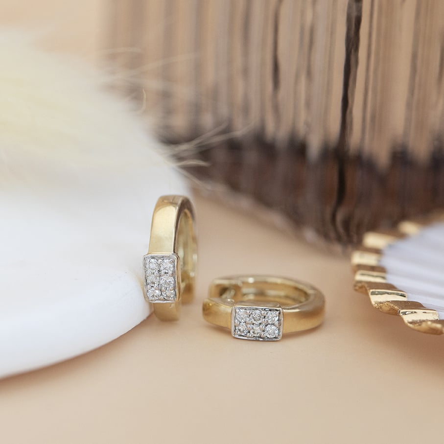 14 karat gold hinged hoop earrings with diamond