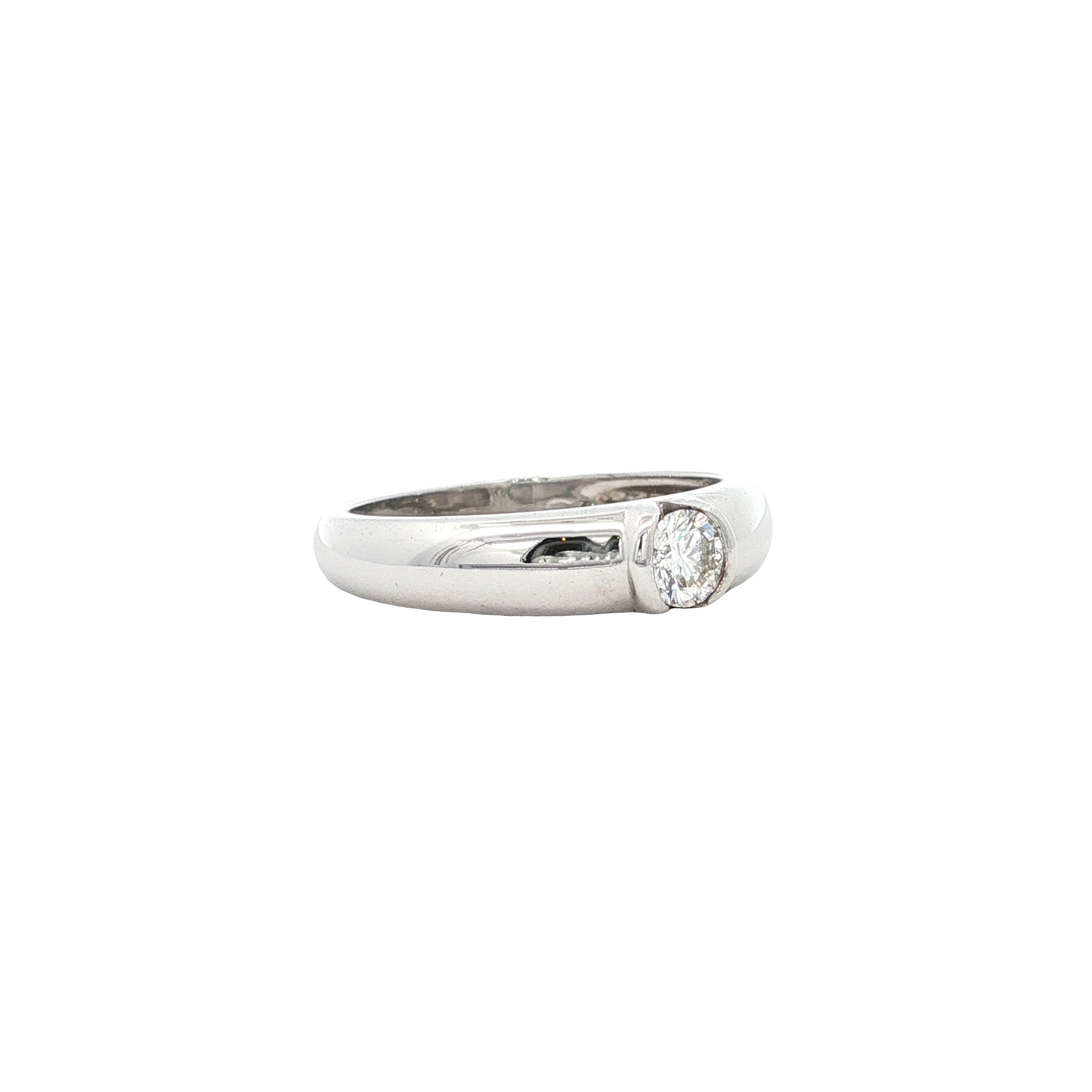 White gold ring with diamond 18 karat
