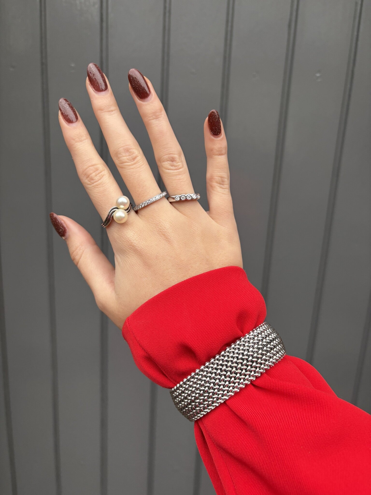 White gold row ring with diamond 18 karat