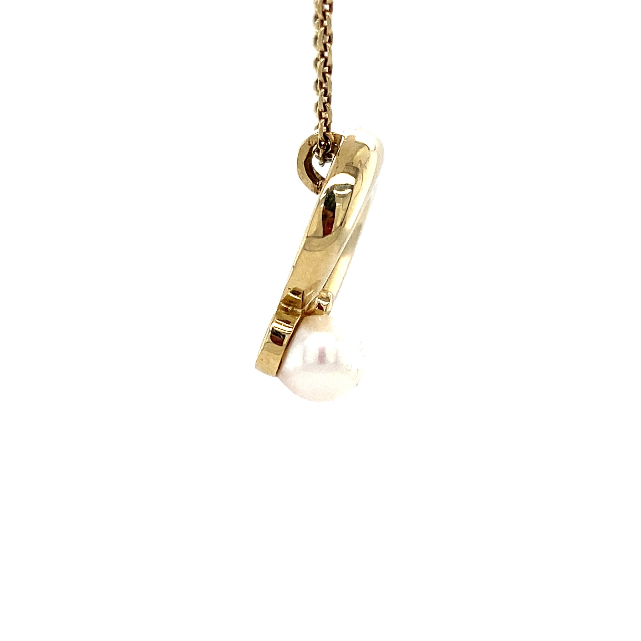 Gouden hanger met parel en diamant 14 krt