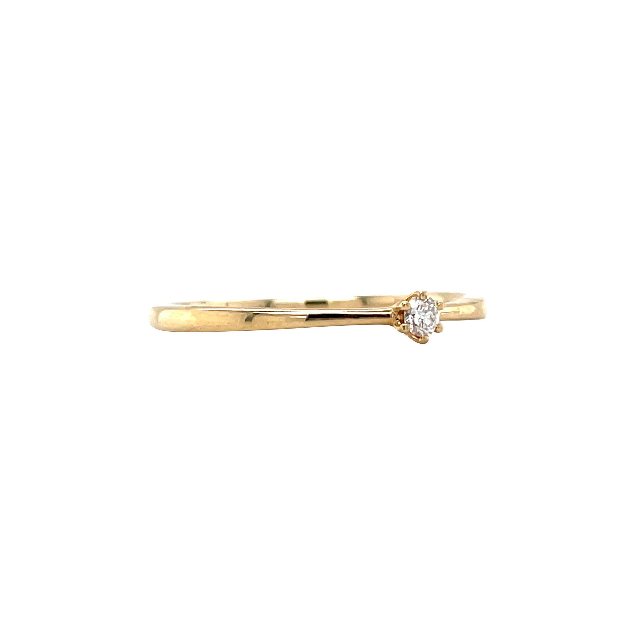 Gold solitaire ring with diamond 14 kt