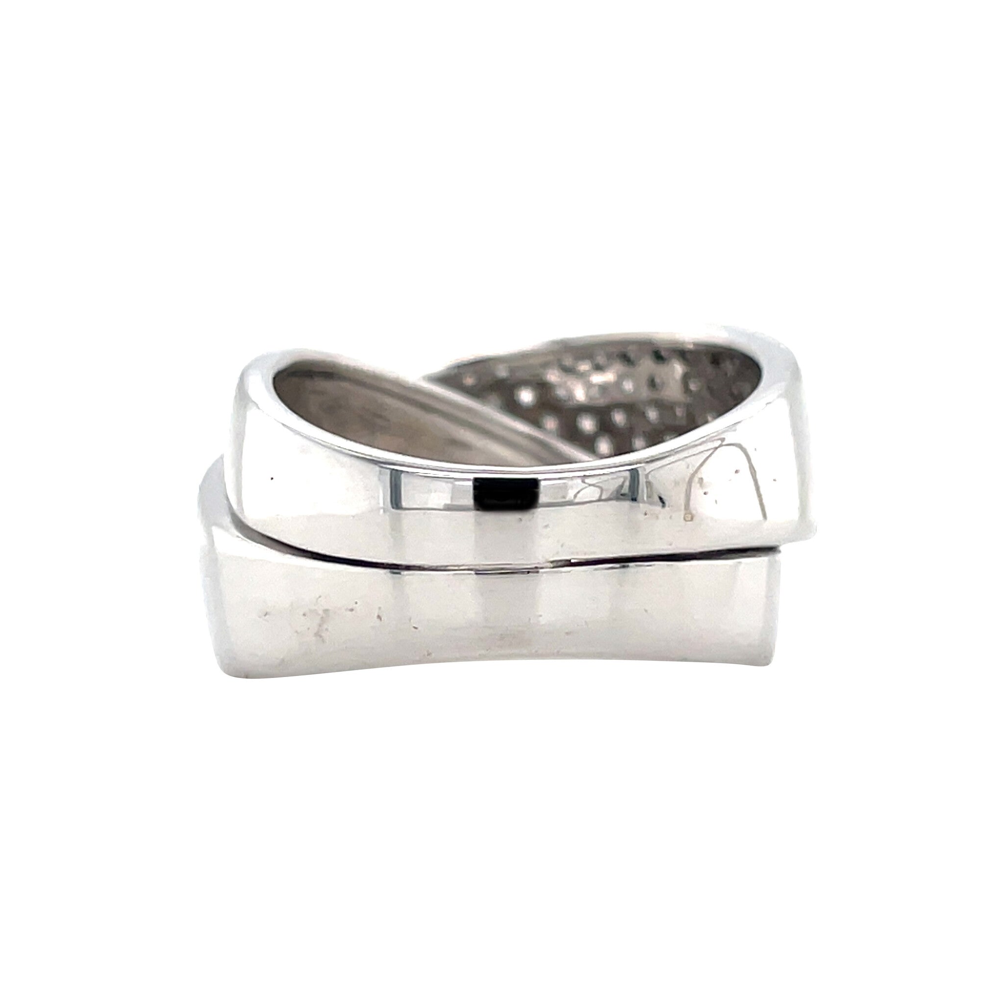 White gold ring with diamond 18 karat