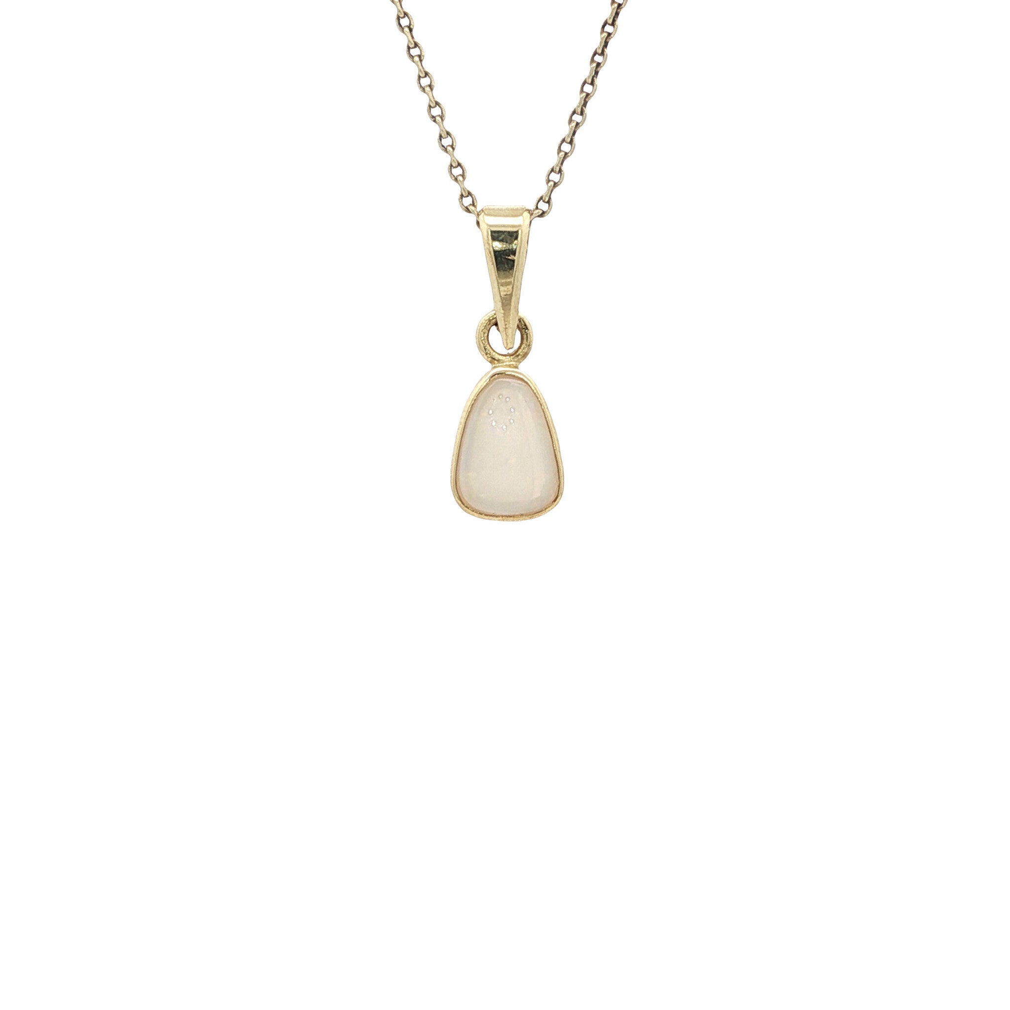 Gouden hanger met opaal 14 karaat