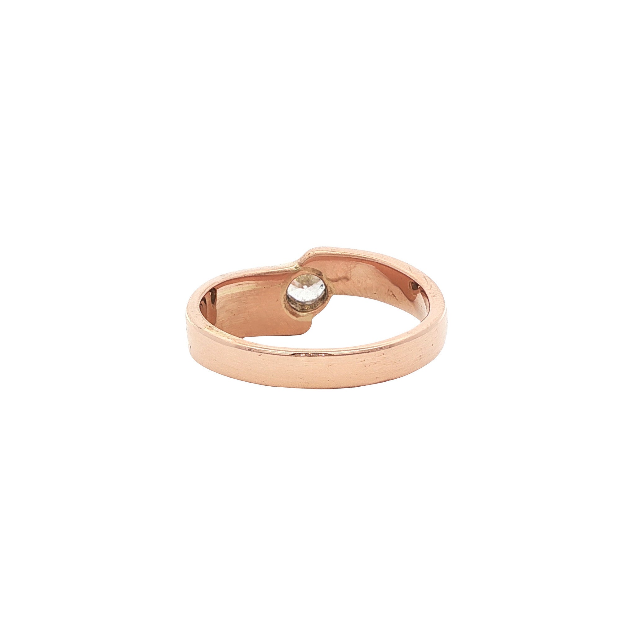14-karat rose gold ring with zirconia