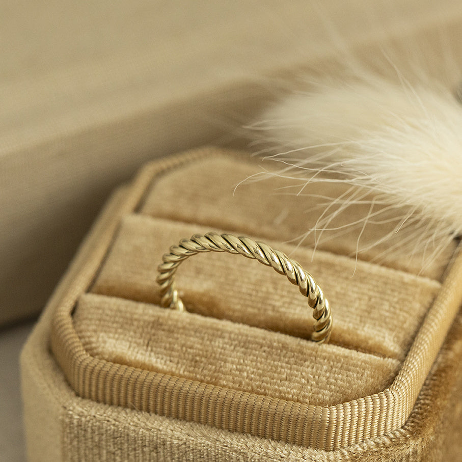 Gold (stacking) ring 14 karat