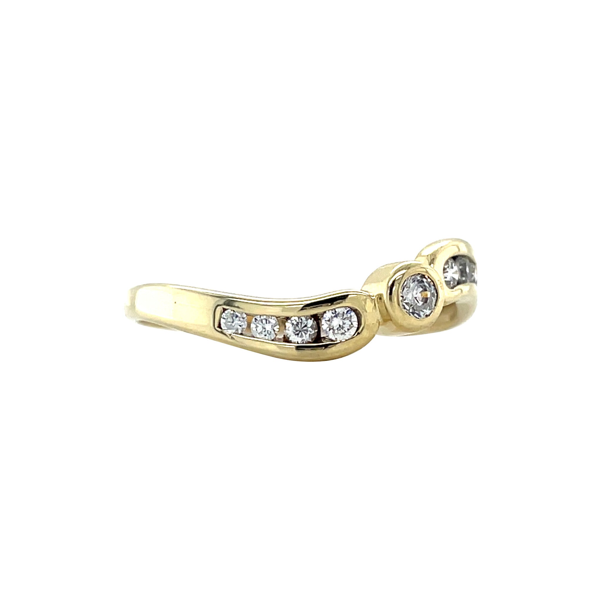 Gold ring with zirconia 14 karat
