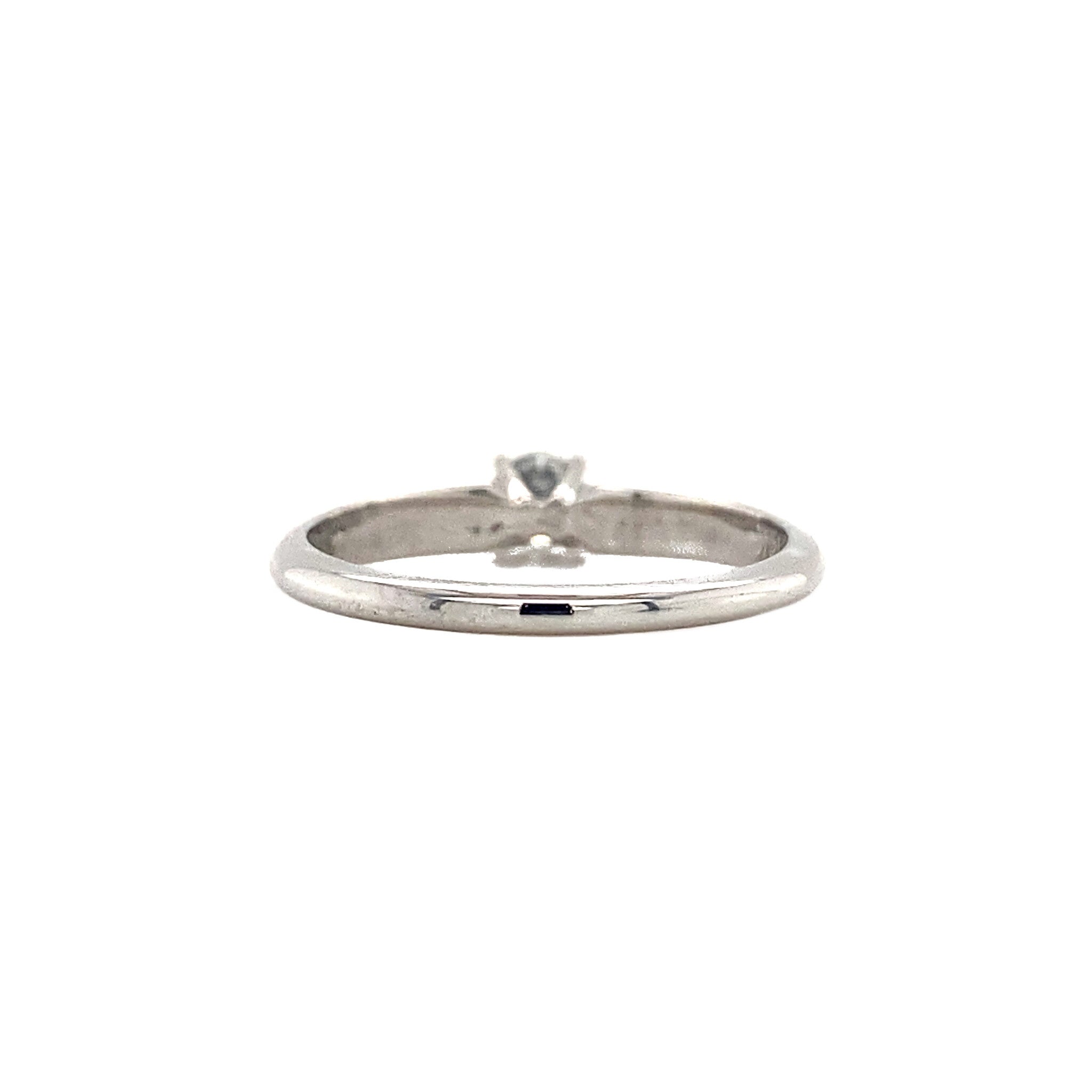 White gold solitaire ring with diamond 14 karat