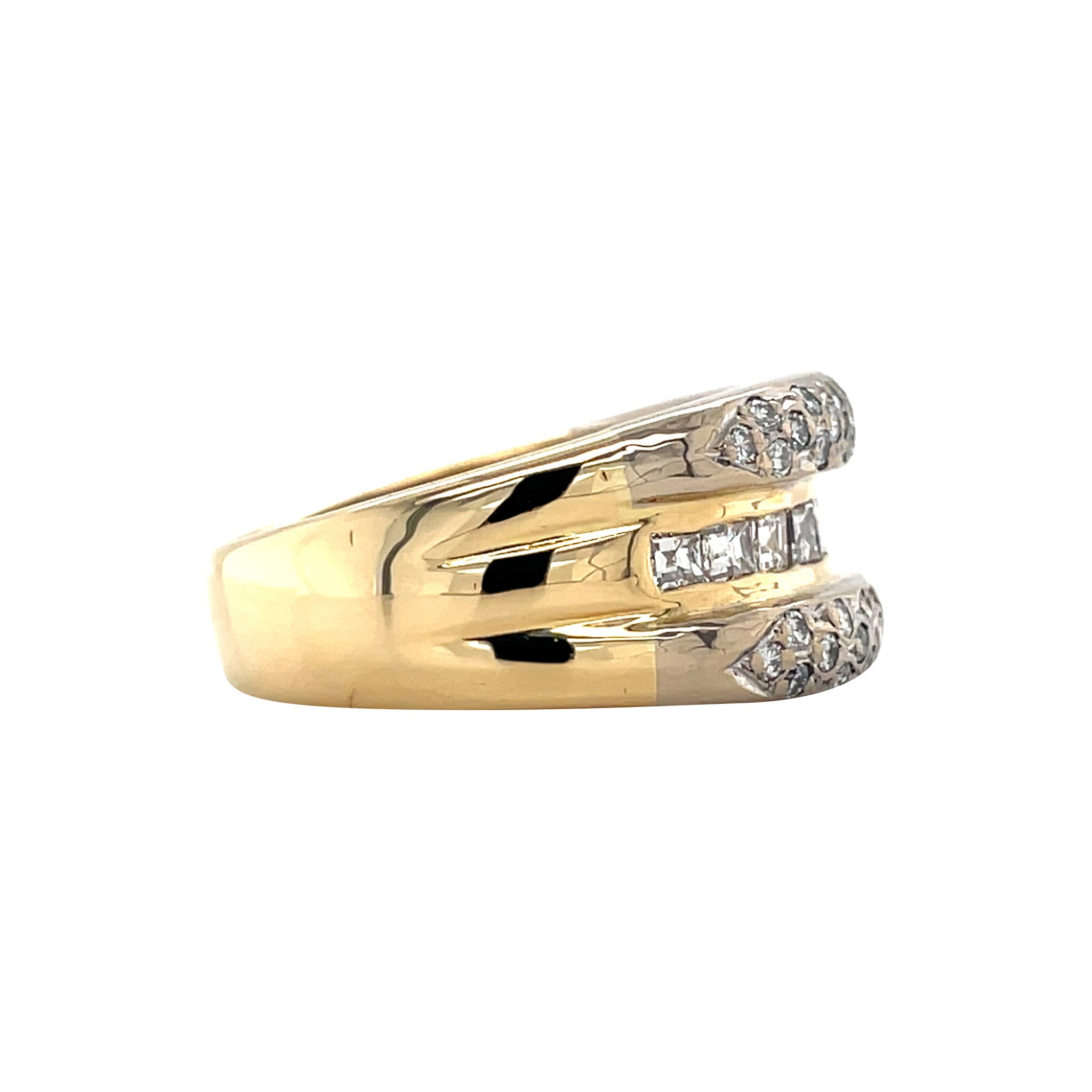 Gold ring with diamond 18 karat