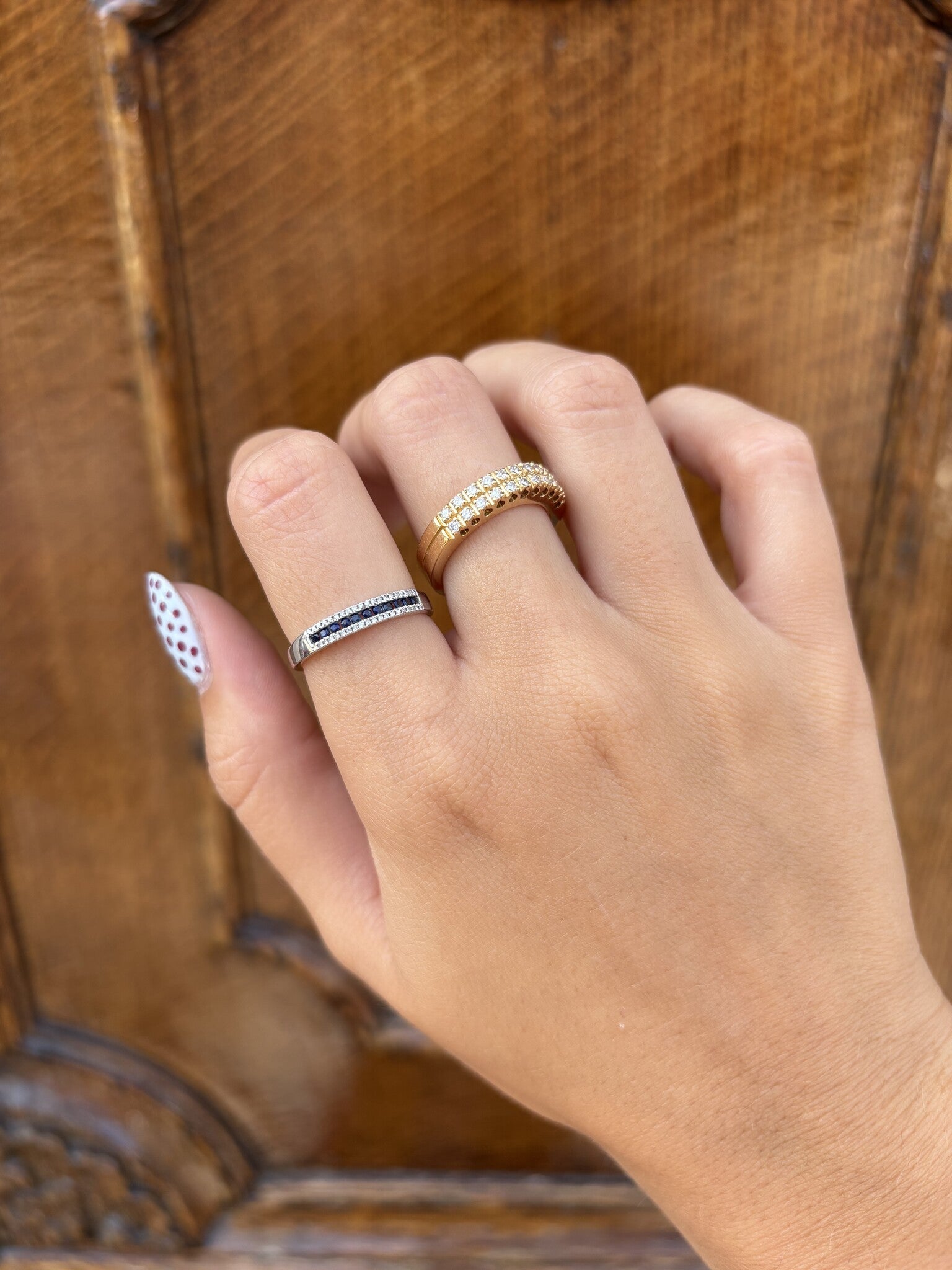 Gold ring with diamond 18 karat