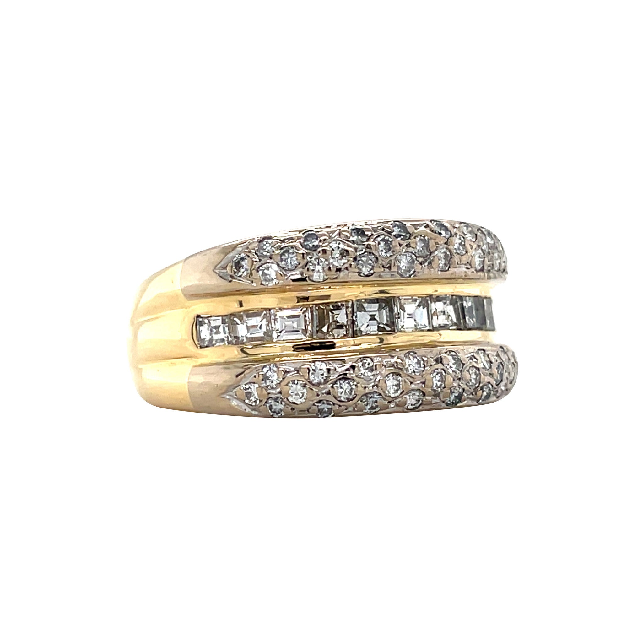 Gold ring with diamond 18 karat