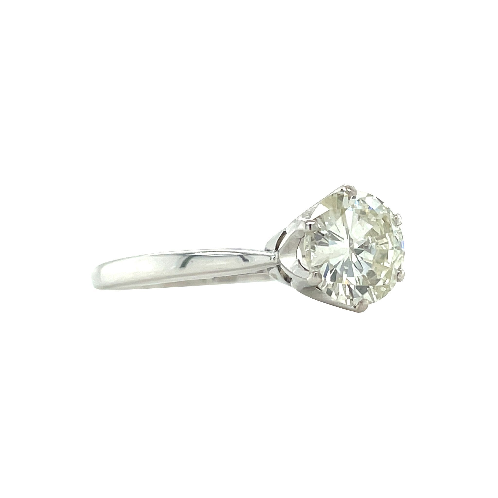White gold solitaire ring with diamond 1.76ct. 18 karat