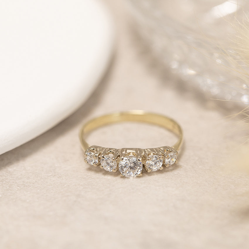 Gold ring with zirconia 14 karat