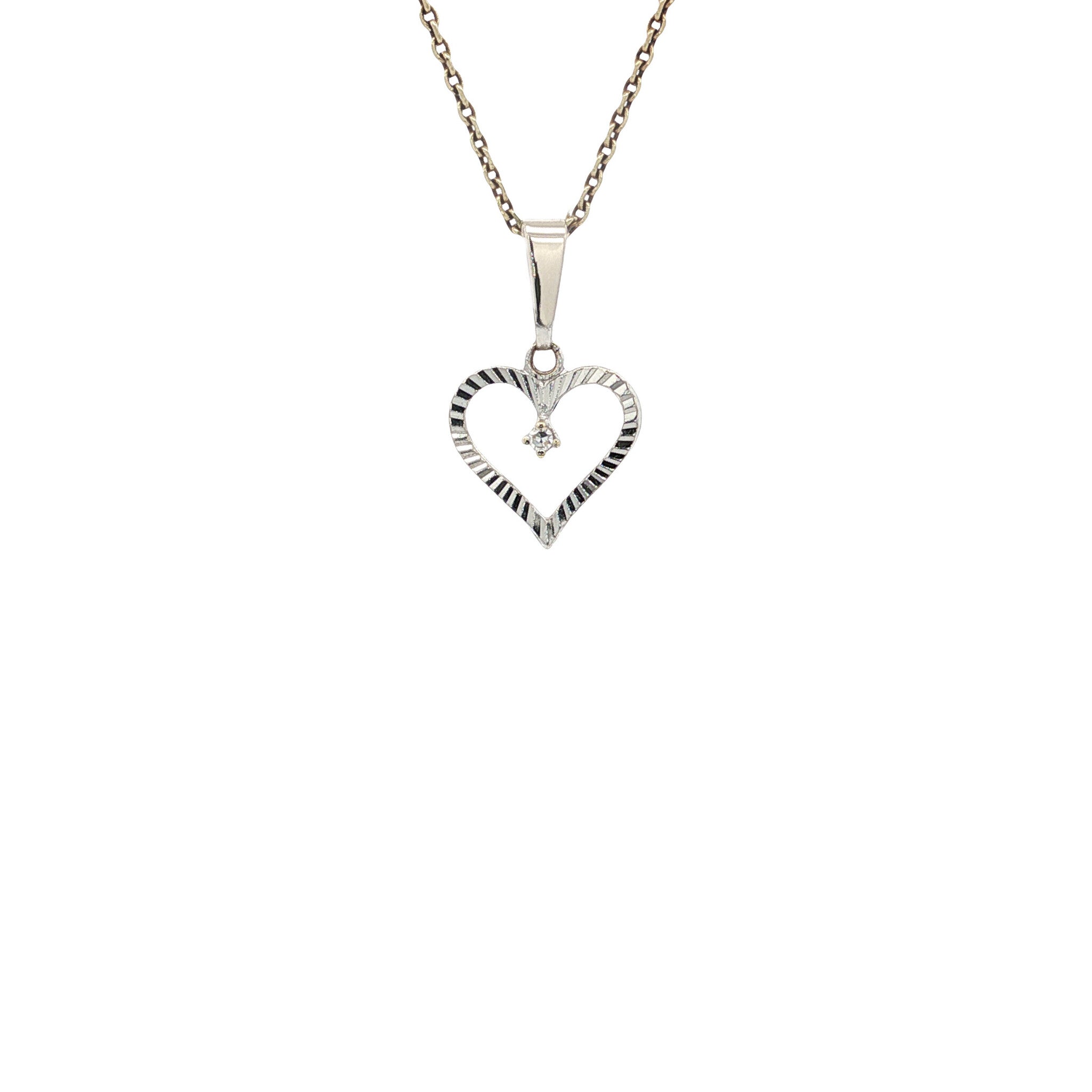 White gold heart pendant with diamond 14 karat